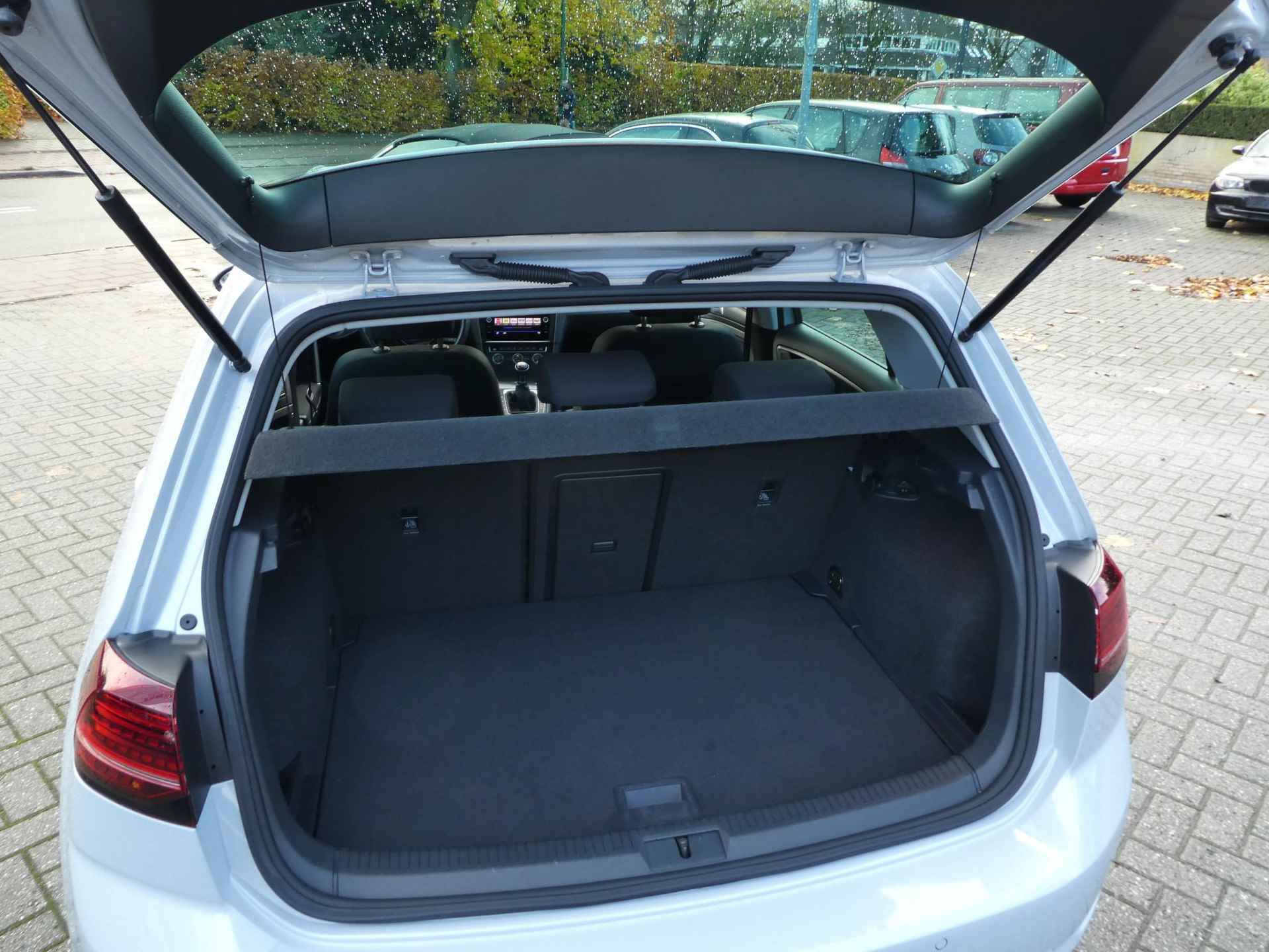 Volkswagen Golf 1.0 TSI BlueMotion Comfortline Sound ACC|NaviDiscover|CarPlay|Climate - 32/45