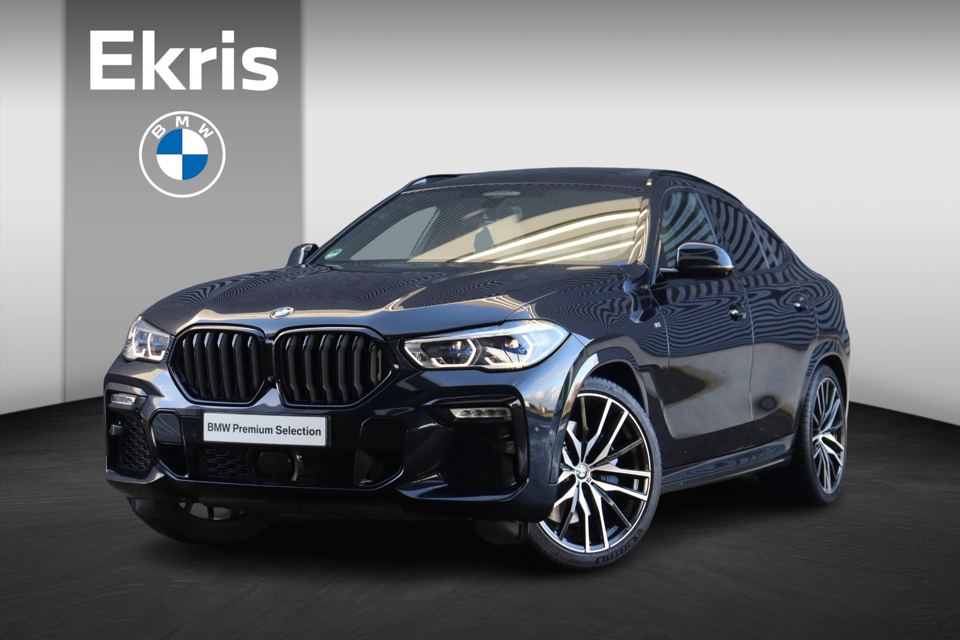 BMW X6 xDrive40i | High Executive | M Sportpakket | Panodak Skylounge | Driving Assistant Prof. | Bowers & Wilkins | Active Steering | Head-Up | Trekhaak | Soft Close | 22'' LMV