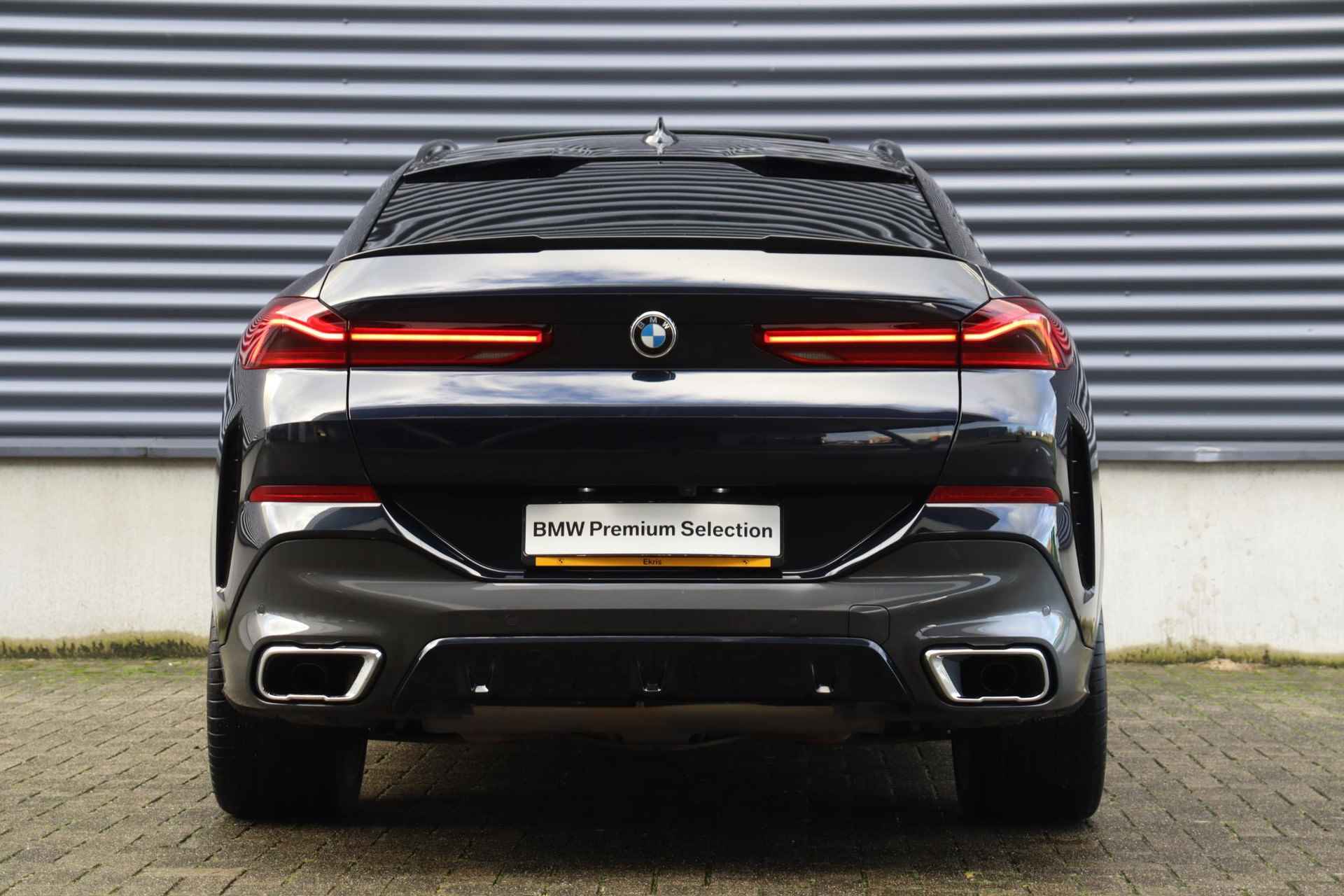 BMW X6 xDrive40i | High Executive | M Sportpakket | Panodak Skylounge | Driving Assistant Prof. | Bowers & Wilkins | Active Steering | Head-Up | Trekhaak | Soft Close | 22'' LMV - 4/45