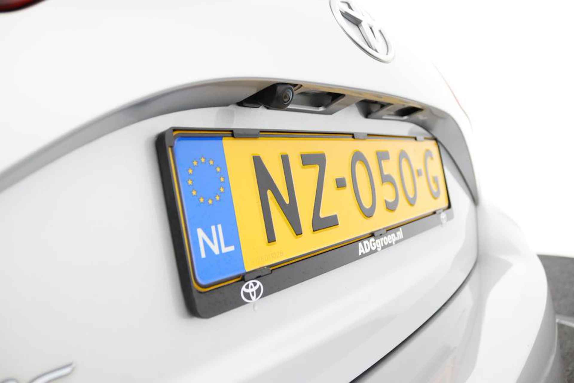 Toyota Yaris 1.5 VVT-i Aspiration | 1.5 | Dealer Onderhouden | Trekhaak | Cruise Control | Achteruitrijcamera | - 39/46