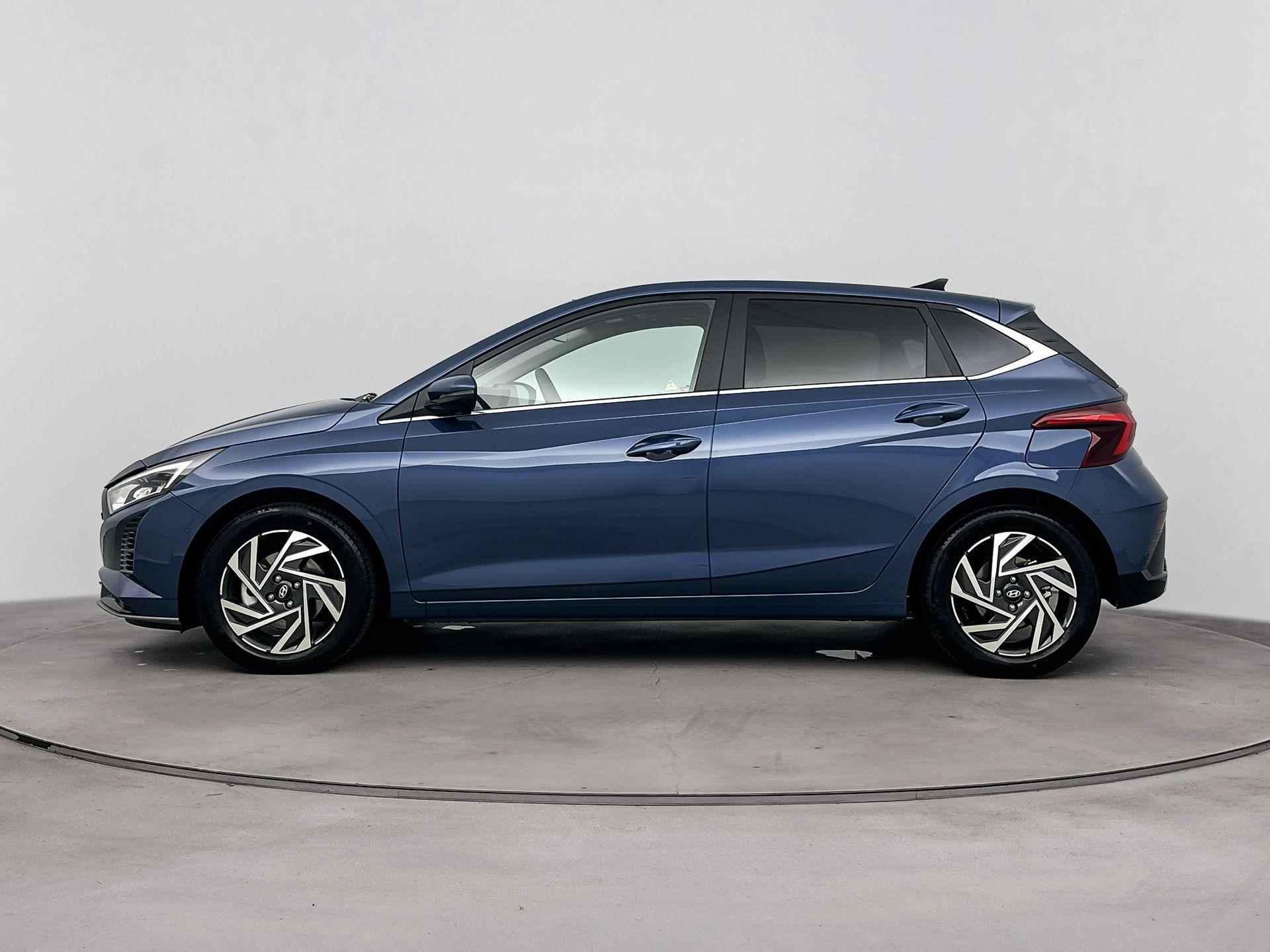 Hyundai i20 1.0 T-GDI Premium Sky | INCL. € 2000,- VOORDEEL! |DIRECT LEVERBAAR | NAVI | SKY/OPENDAK | APPLE CARPLAY/AUTO ANDROID | 16'' LM VELGEN | CAMERA | STOELVERWARMING | CLIMA | CRUISE  | - 4/35