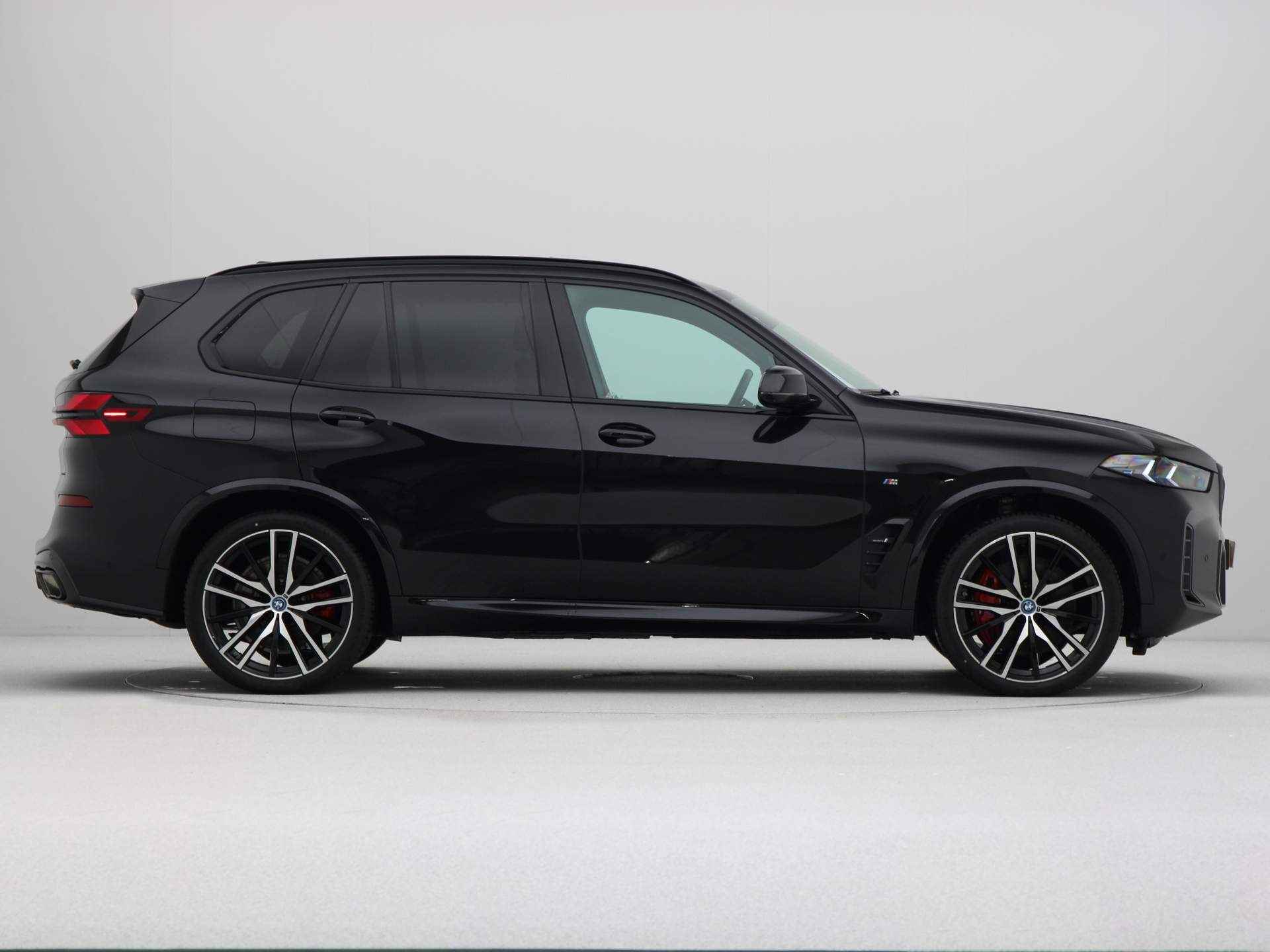 BMW X5 xDrive50e M Sport Pro - 8/24