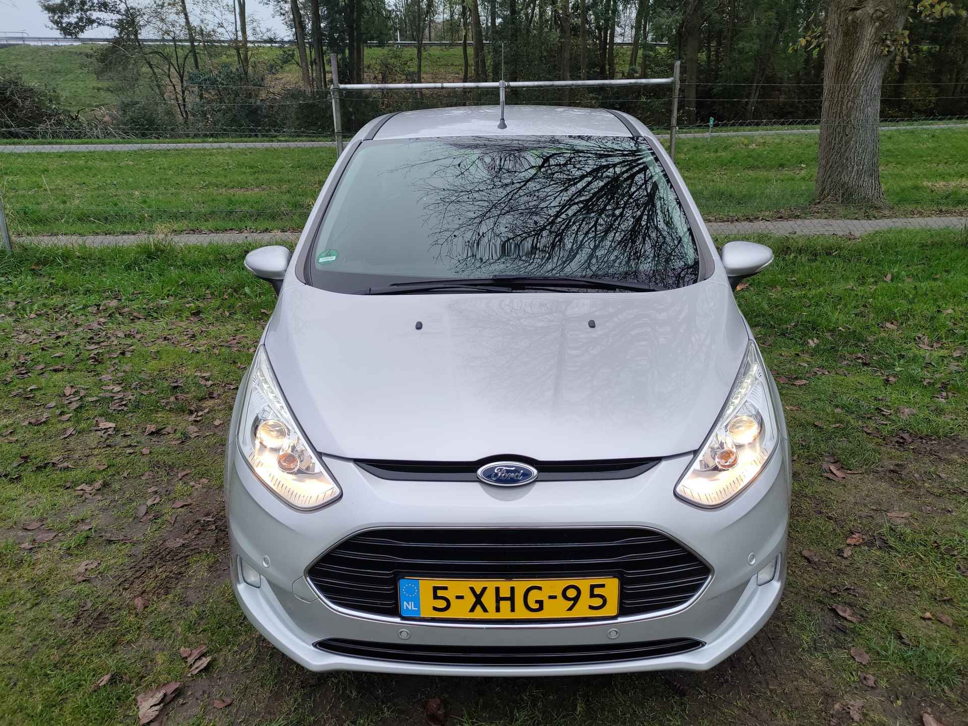 Ford B-MAX 1.0 EcoBoost 100pk Titanium | DISTRIBUTIE VERVANGEN | CLIMA | NAVI | CRUISE | TREKHAAK | CAMERA | - 2/29