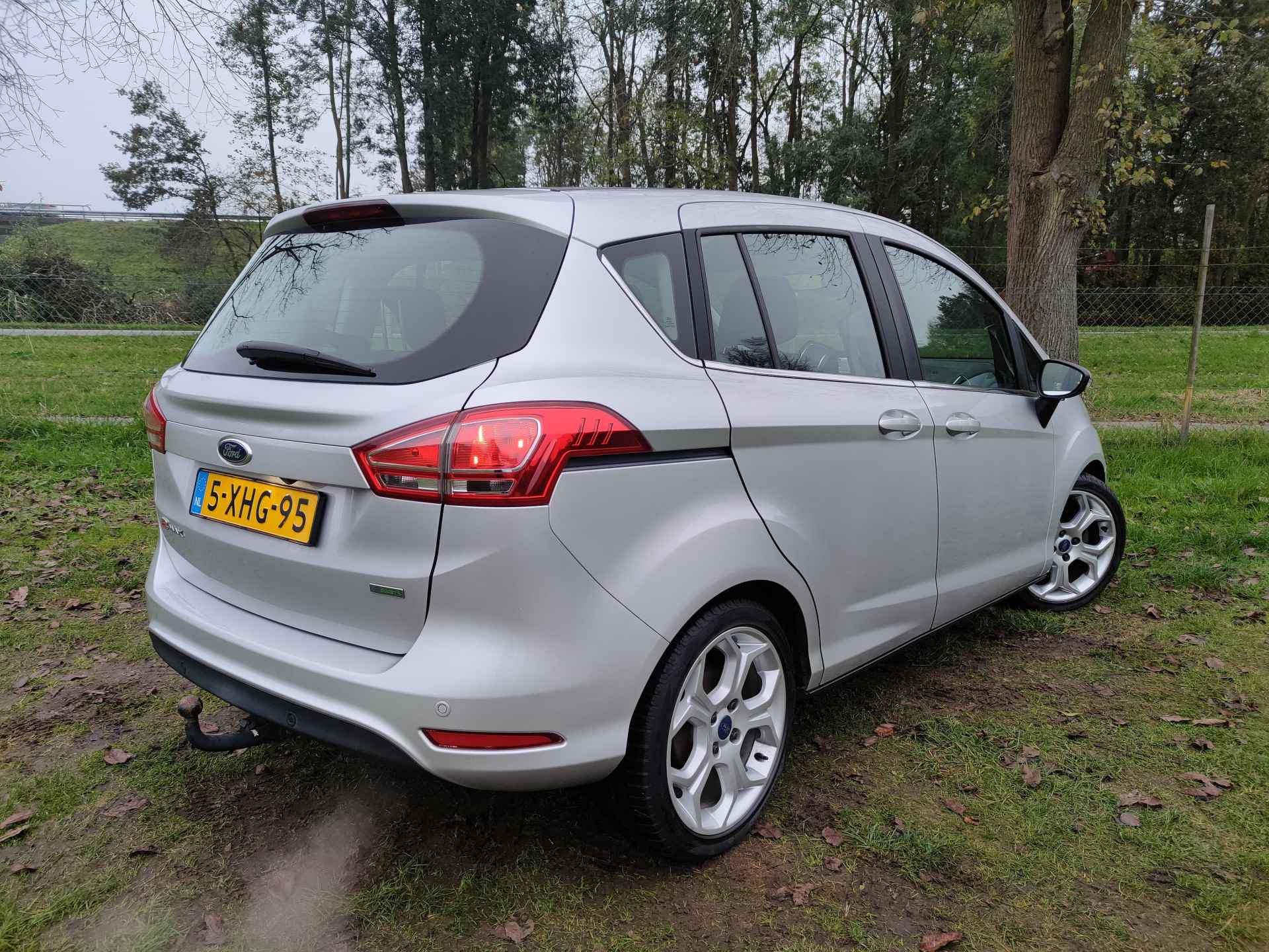 Ford B-MAX 1.0 EcoBoost 100pk Titanium | DISTRIBUTIE VERVANGEN | CLIMA | NAVI | CRUISE | TREKHAAK | CAMERA | - 5/29