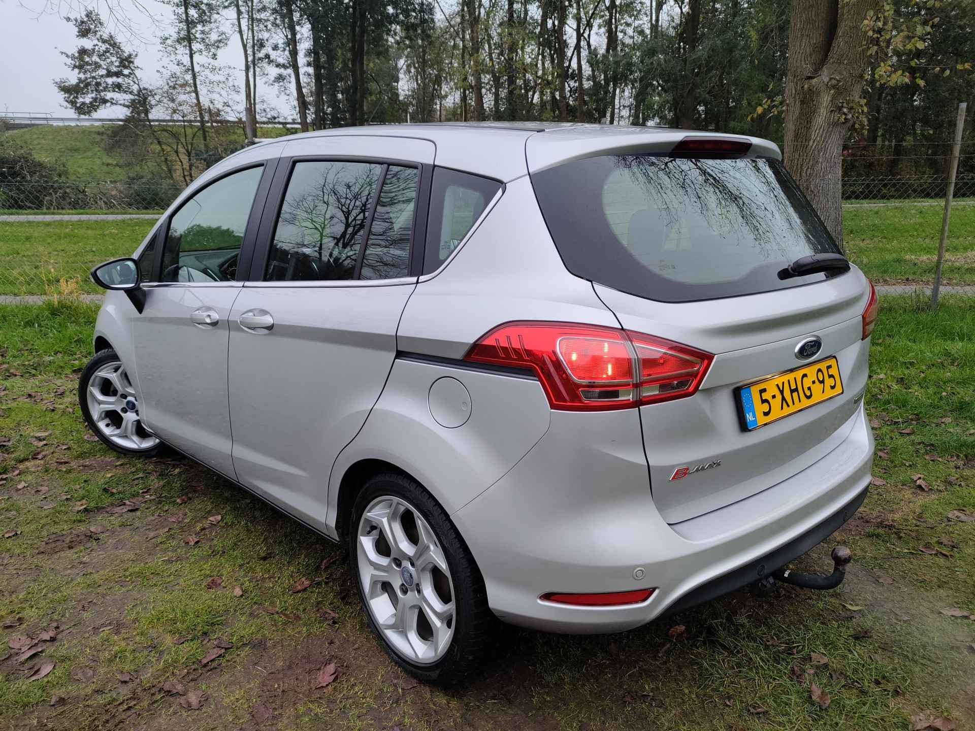 Ford B-MAX 1.0 EcoBoost 100pk Titanium | DISTRIBUTIE VERVANGEN | CLIMA | NAVI | CRUISE | TREKHAAK | CAMERA | - 7/29