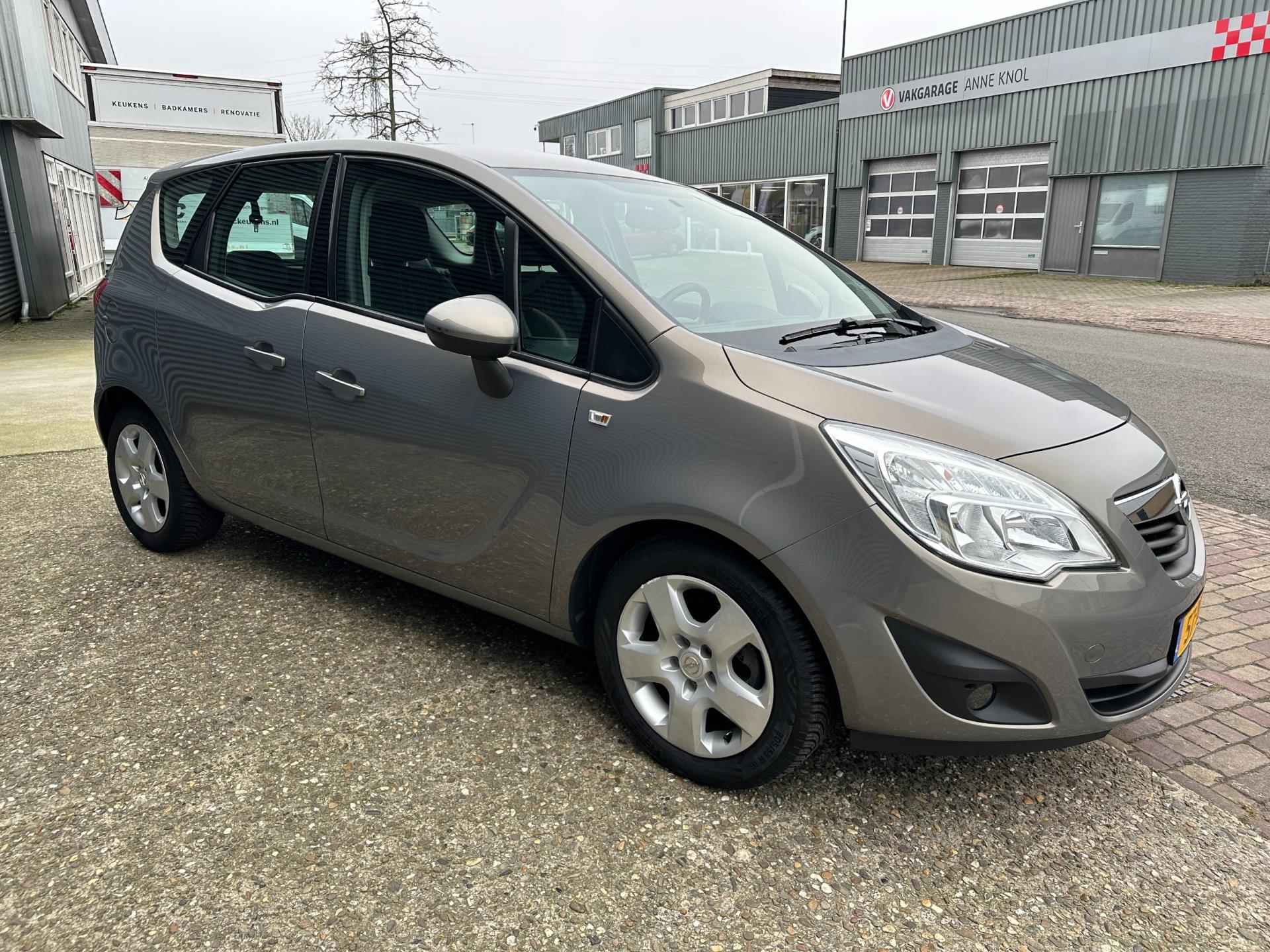 Opel Meriva 1.4 Turbo Anniversary Edition - 4/37