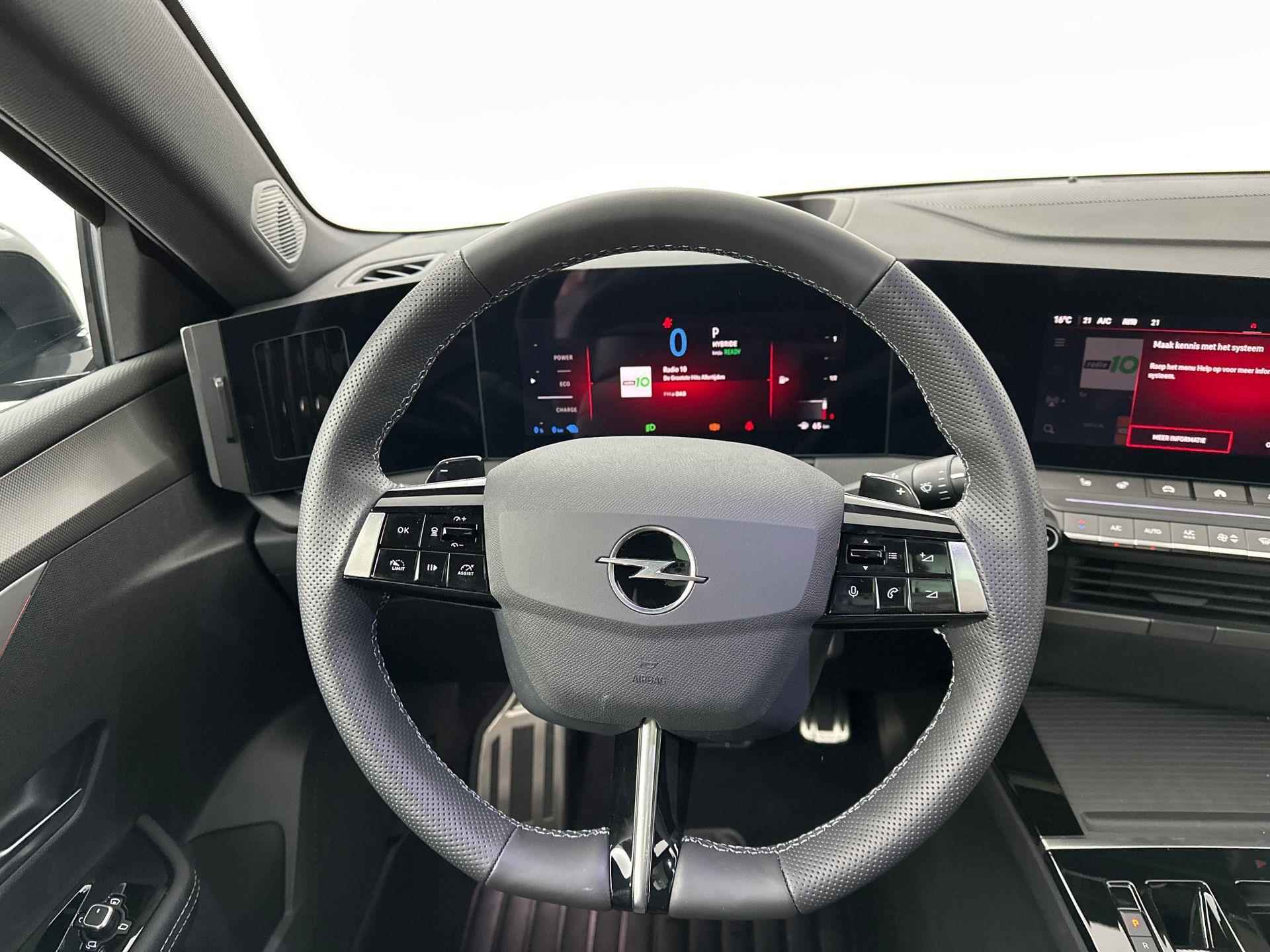 Opel Astra 1.6 Turbo Hybrid Level 4 | NAV | CARPLAY | PANO | ADC | PDC | CAM | ULTIMATE | DEMO SALE - 10/27
