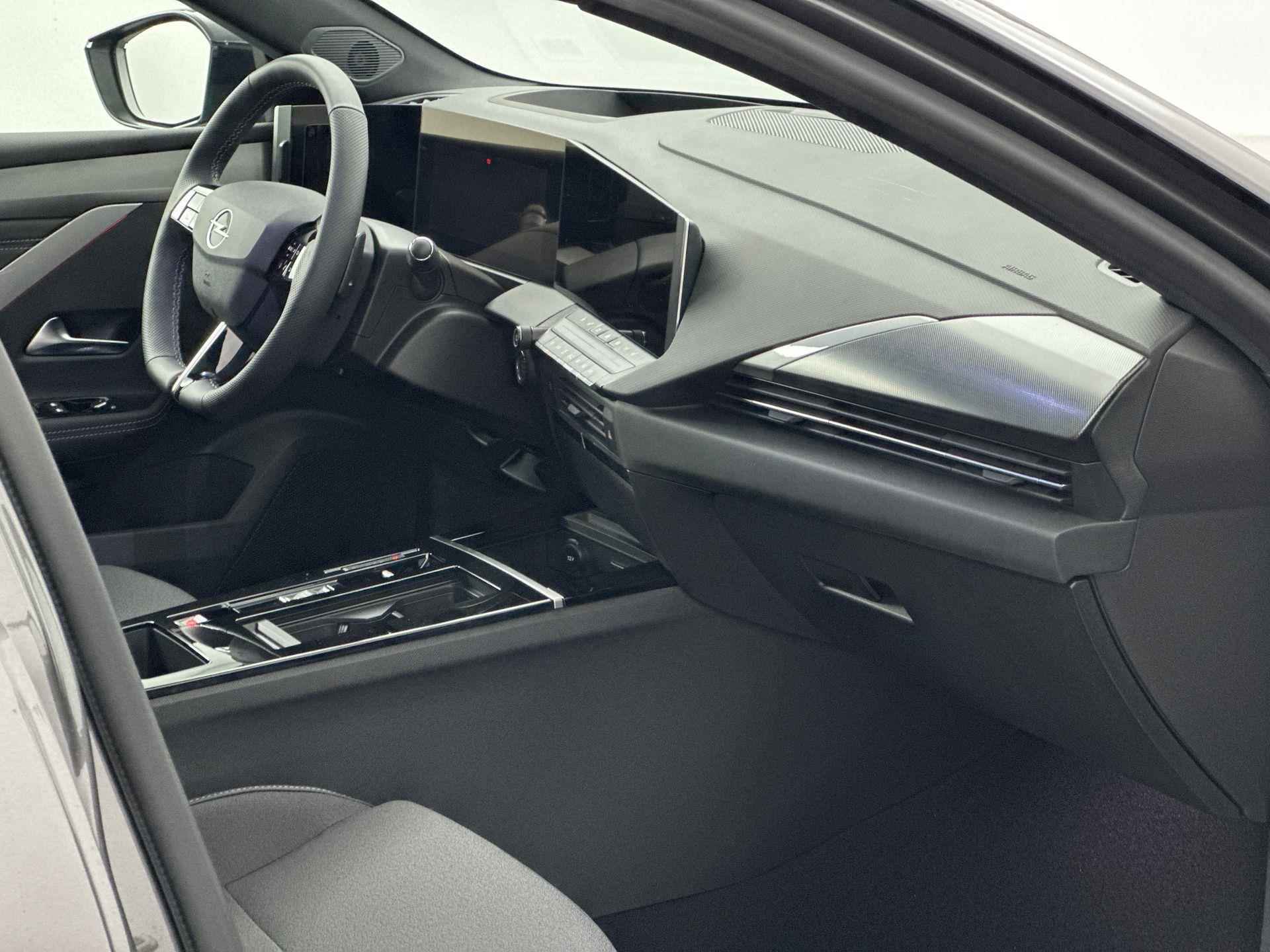 Opel Astra 1.6 Turbo Hybrid Level 4 | ULTIMATE | PANO | LMV | NAVI | CAMERA - 26/27