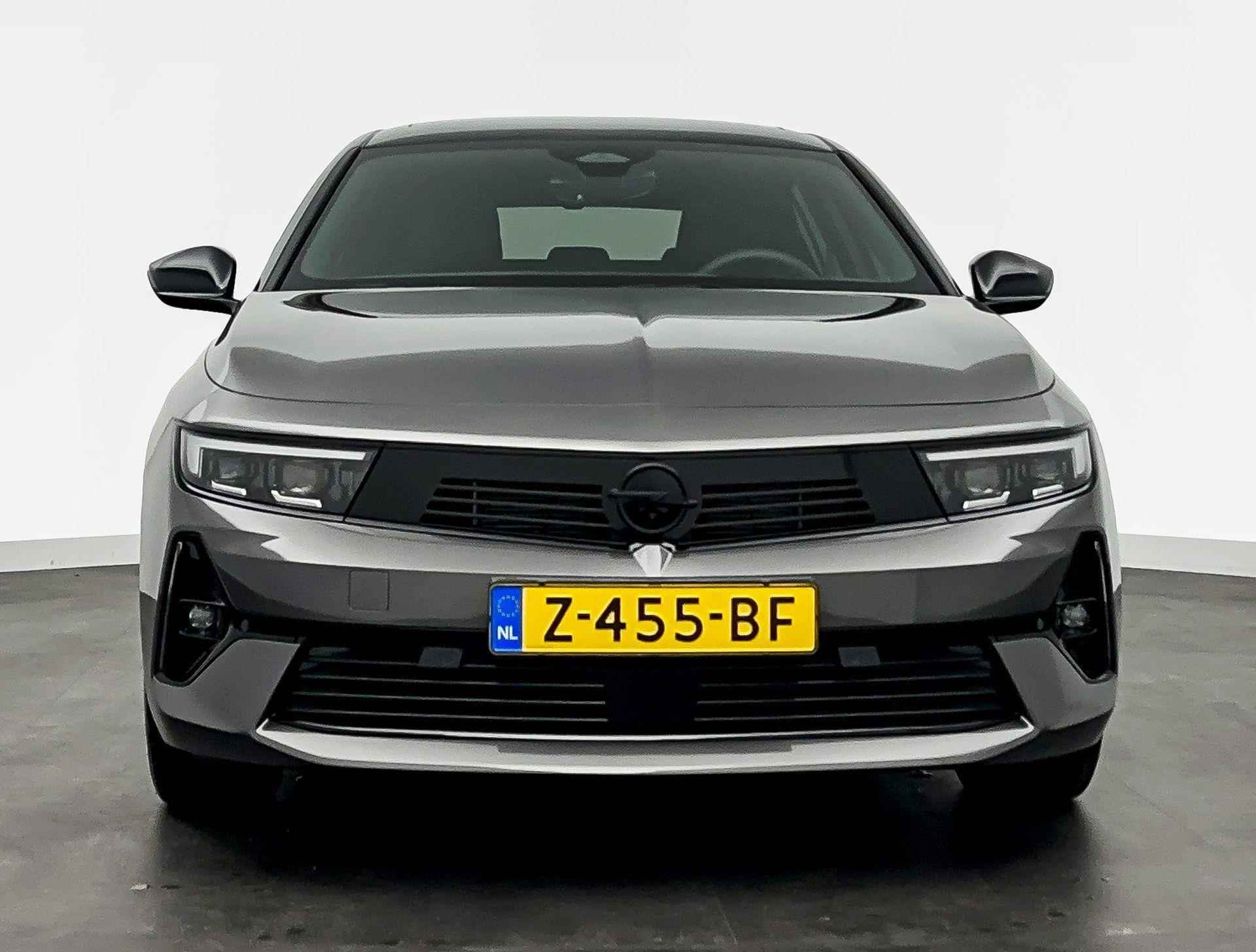 Opel Astra 1.6 Turbo Hybrid Level 4 | NAV | CARPLAY | PANO | ADC | PDC | CAM | ULTIMATE | DEMO SALE - 2/27
