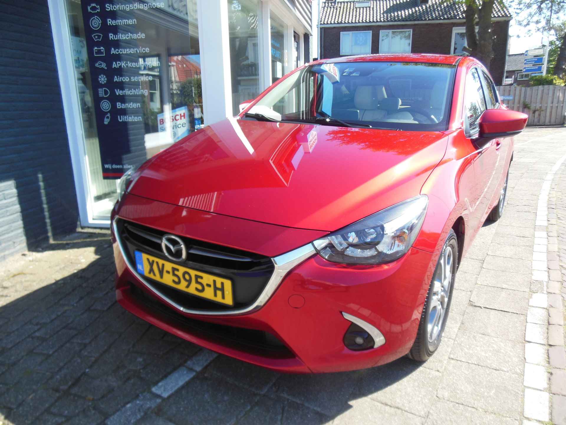 Mazda 2