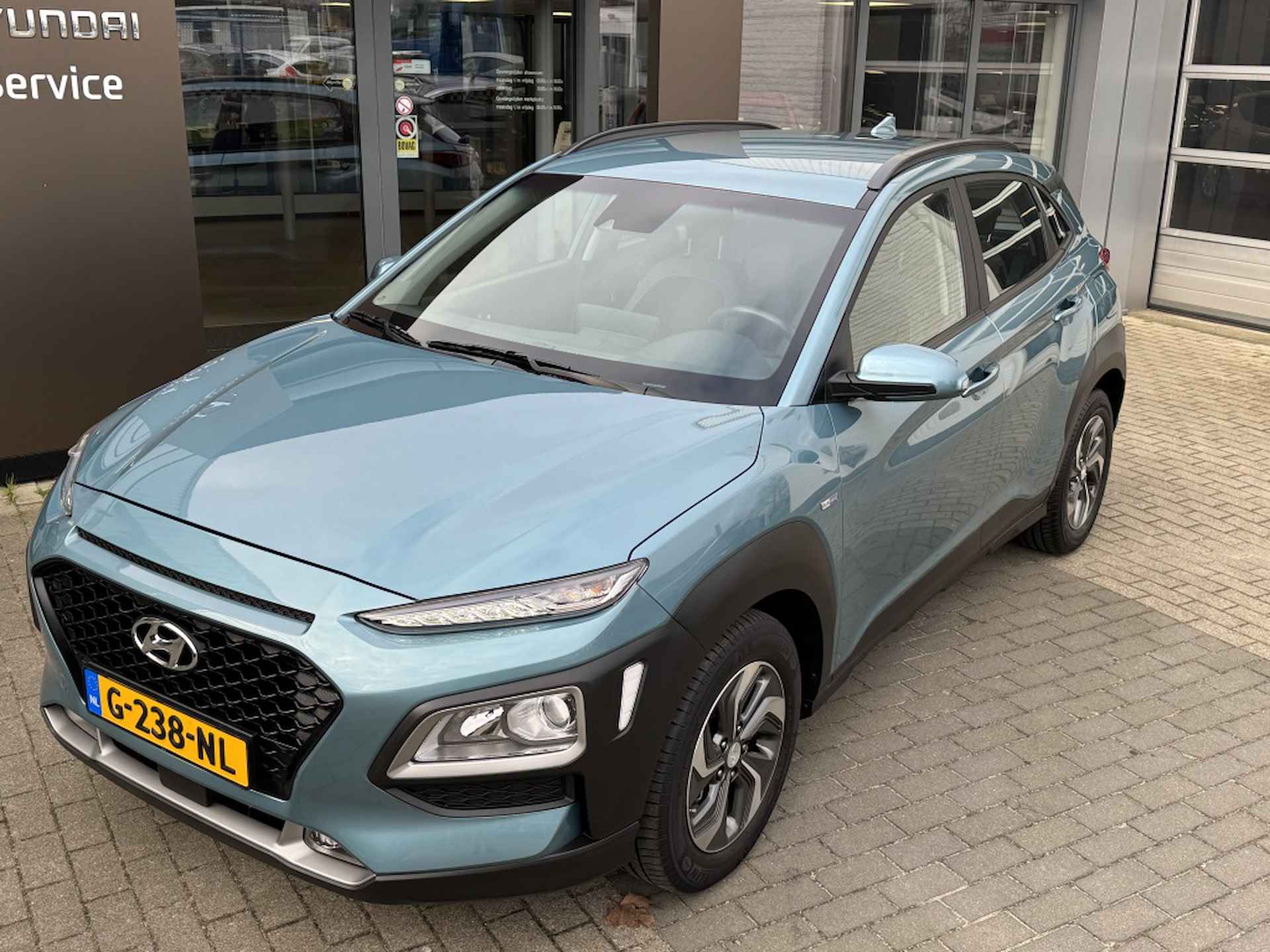 Hyundai Kona 1.6 GDI HEV Comfort | Navigatie | Premium audio | 1e eigenaar | - 2/30