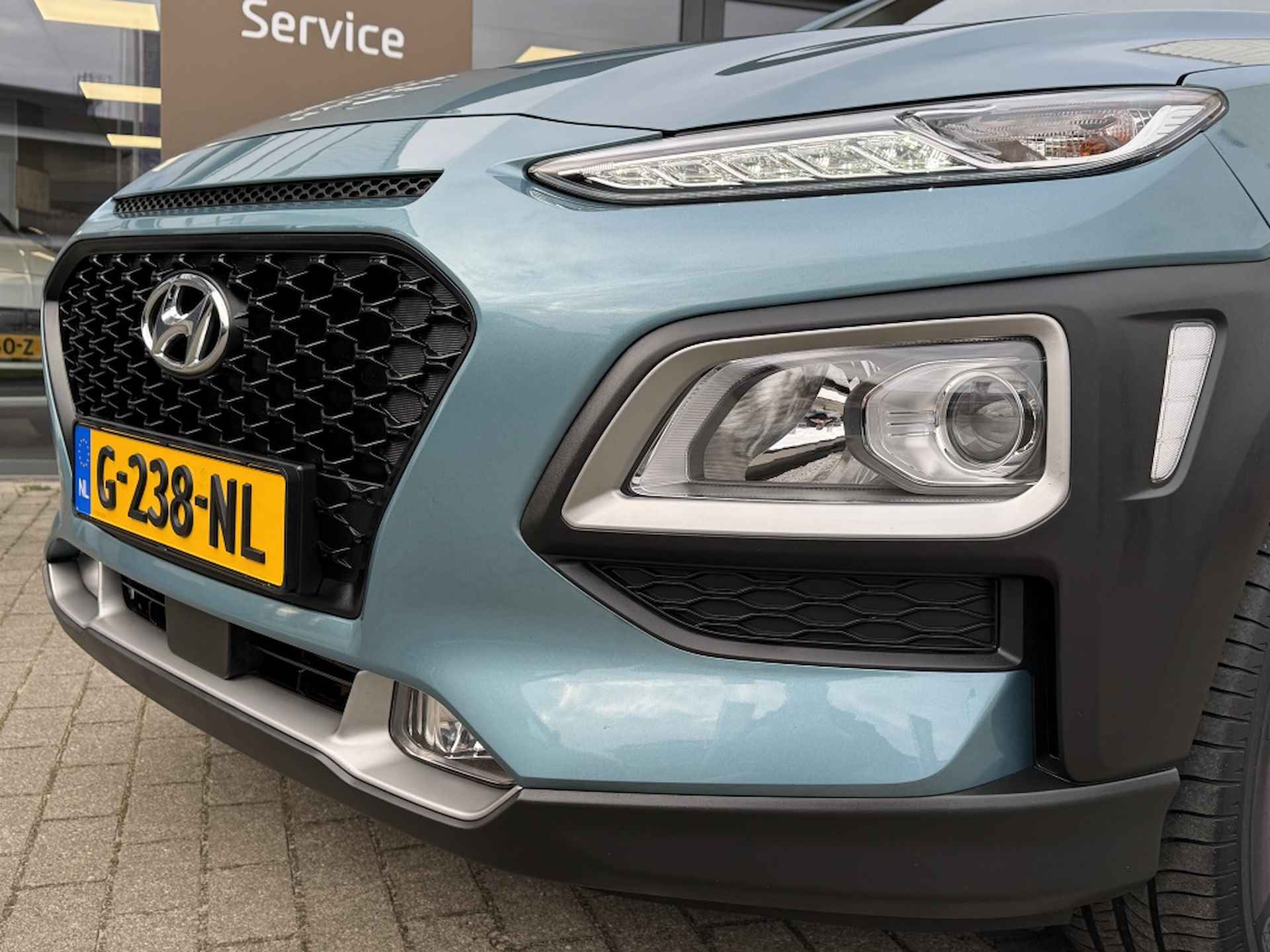 Hyundai Kona 1.6 GDI HEV Comfort | Navigatie | Premium audio | 1e eigenaar | - 4/30