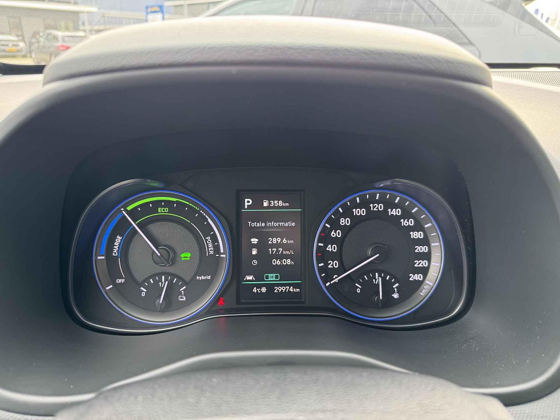 Hyundai Kona 1.6 GDI HEV Comfort | Navigatie | Premium audio | 1e eigenaar | - 21/30