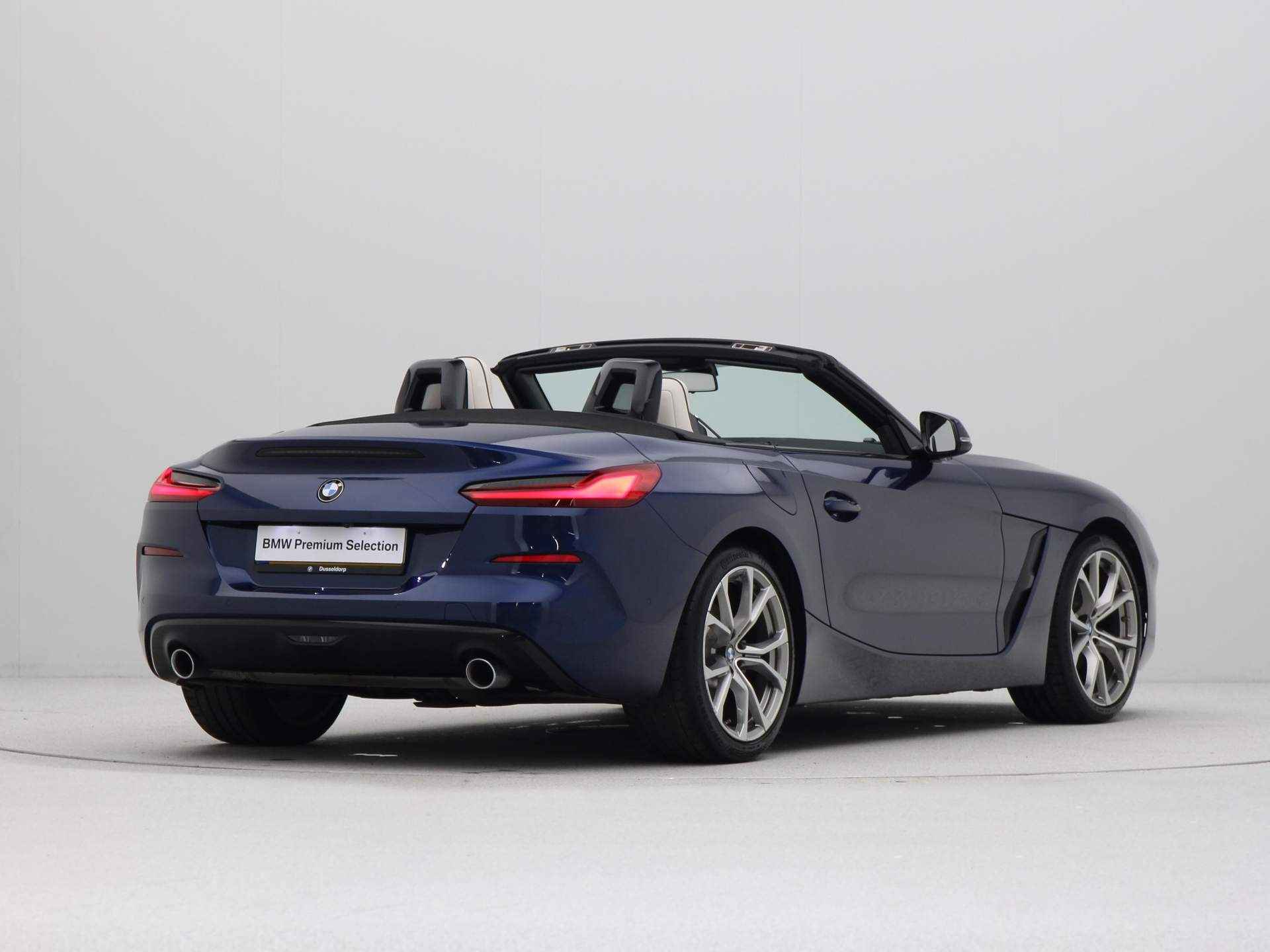 BMW Z4 sDrive20i High Executive Roadster - 14/33