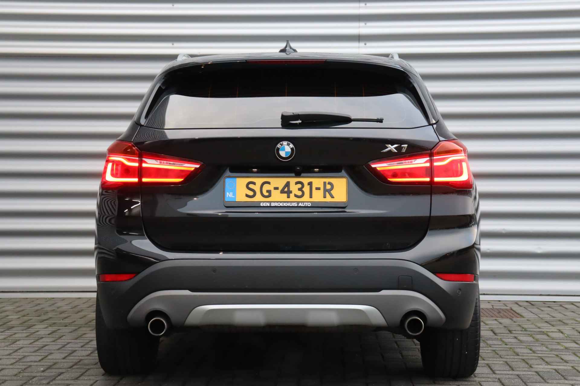 BMW X1 SDRIVE 2.0i 192PK HIGH EXECUTIVE X-LINE AUTOMAAT / NAVI / LEDER / CLIMA / LED / PDC / 18" LMV / CAMERA / HUD / KEYLESS / WINTERP - 8/39