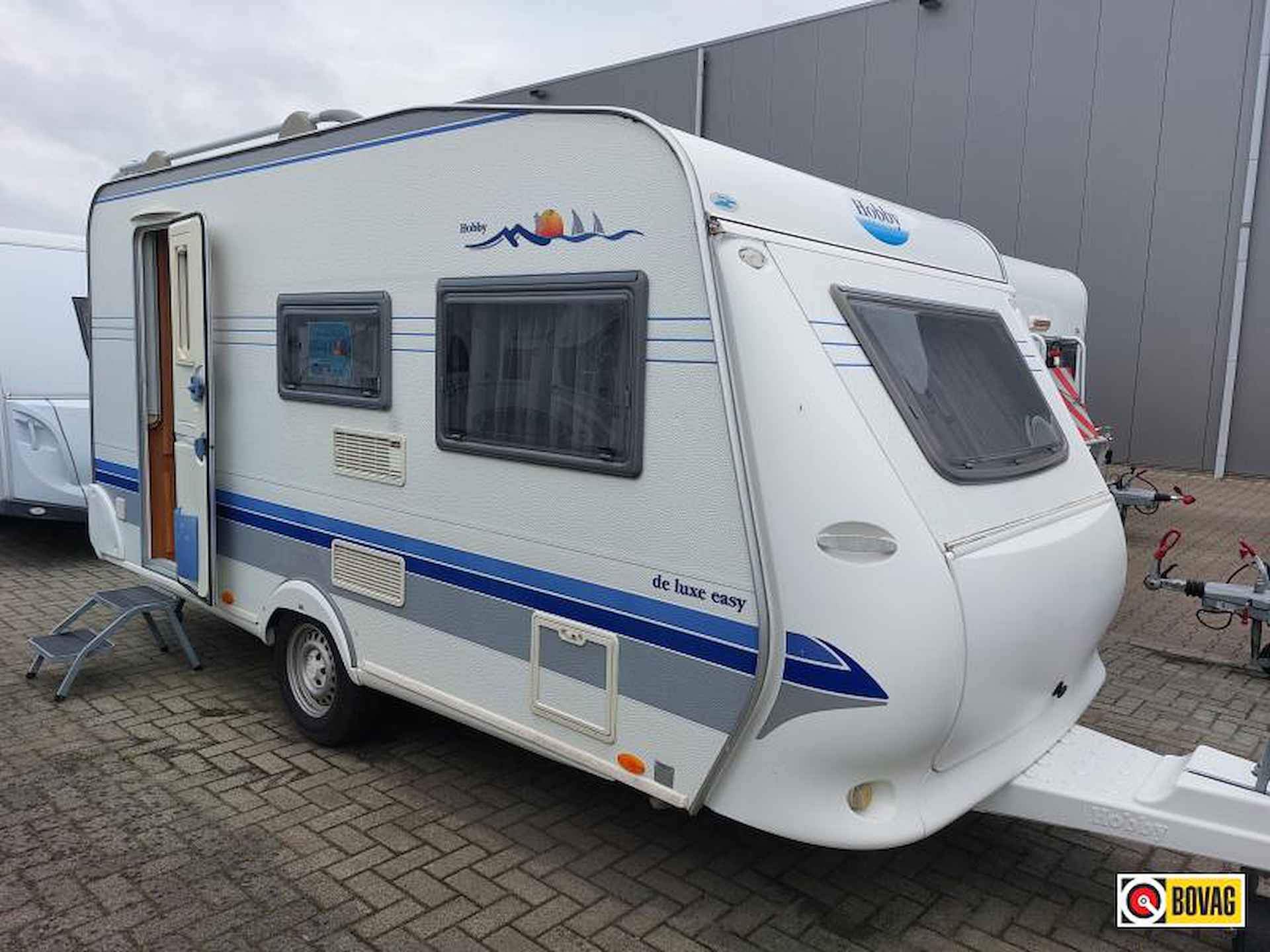 Hobby De luxe Easy 440 SB 2006 Voortent/Fietsenrek - 1/14