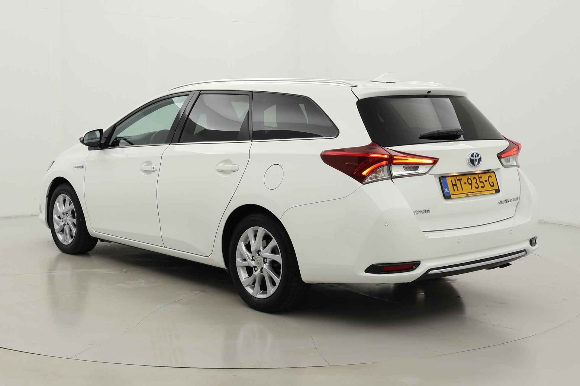 Toyota Auris Touring Sports 1.8 Hybrid Lease pro | Panoramadak - 33/39