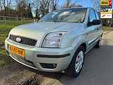 Ford Fusion 1.4-16V Ghia met airco en trekhaak