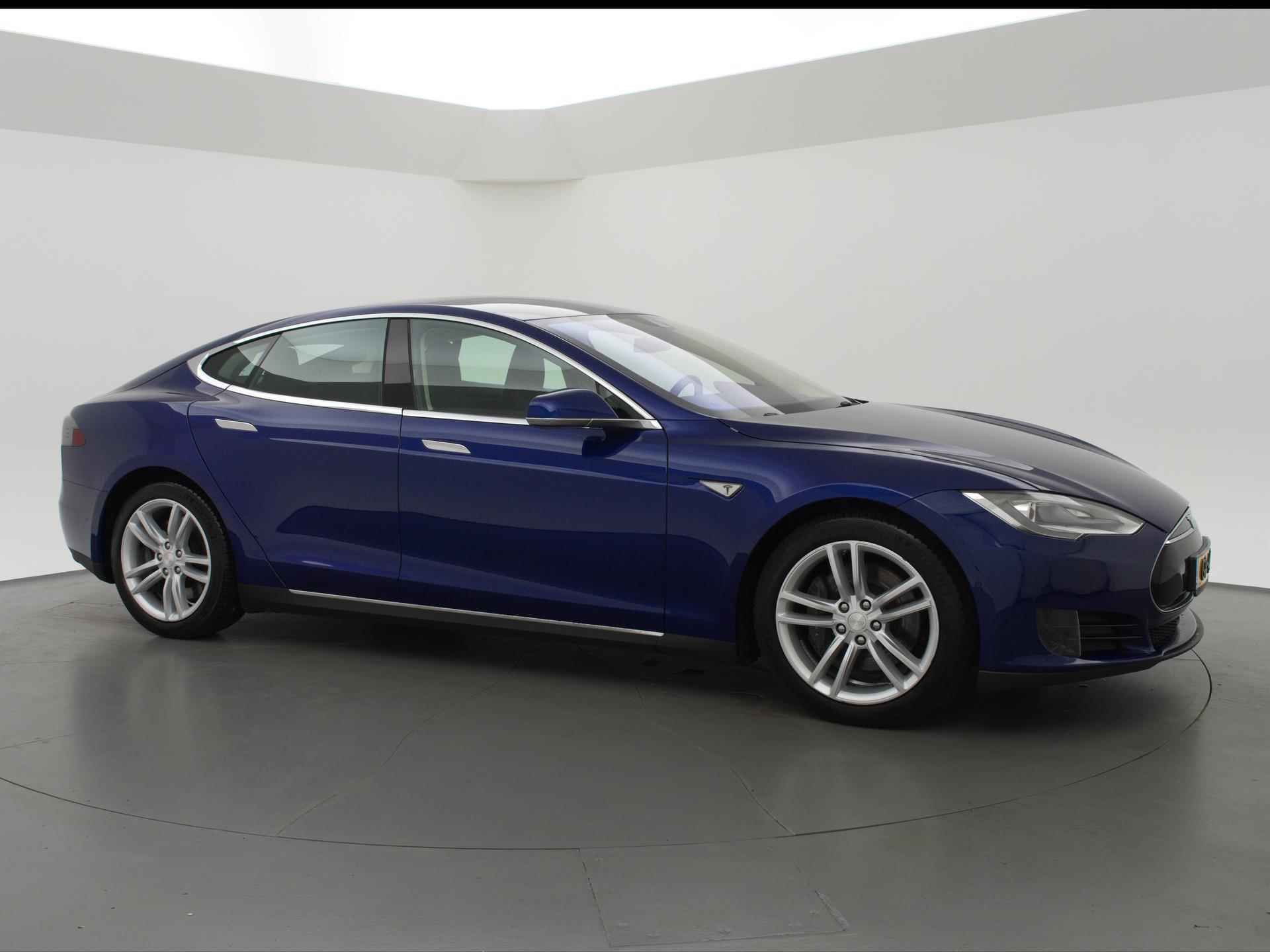 Tesla Model S 70D *BTW* - 24/37