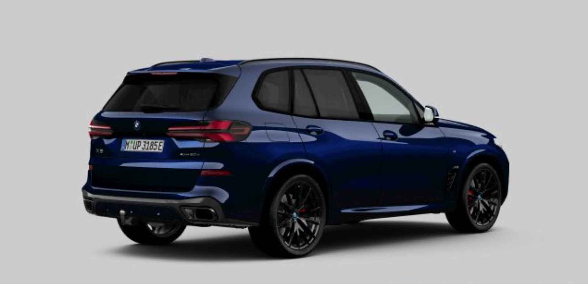 BMW X5 xDrive50e | M-Sportpakket pro | M-Sportremmen Rood | Panoramadak elektrisch | Stoelverstelling elektrisch met memory | Warmtecomfortpakket voor | Stoelverwarming voor en achter | Driving Assistant Prof - 2/3