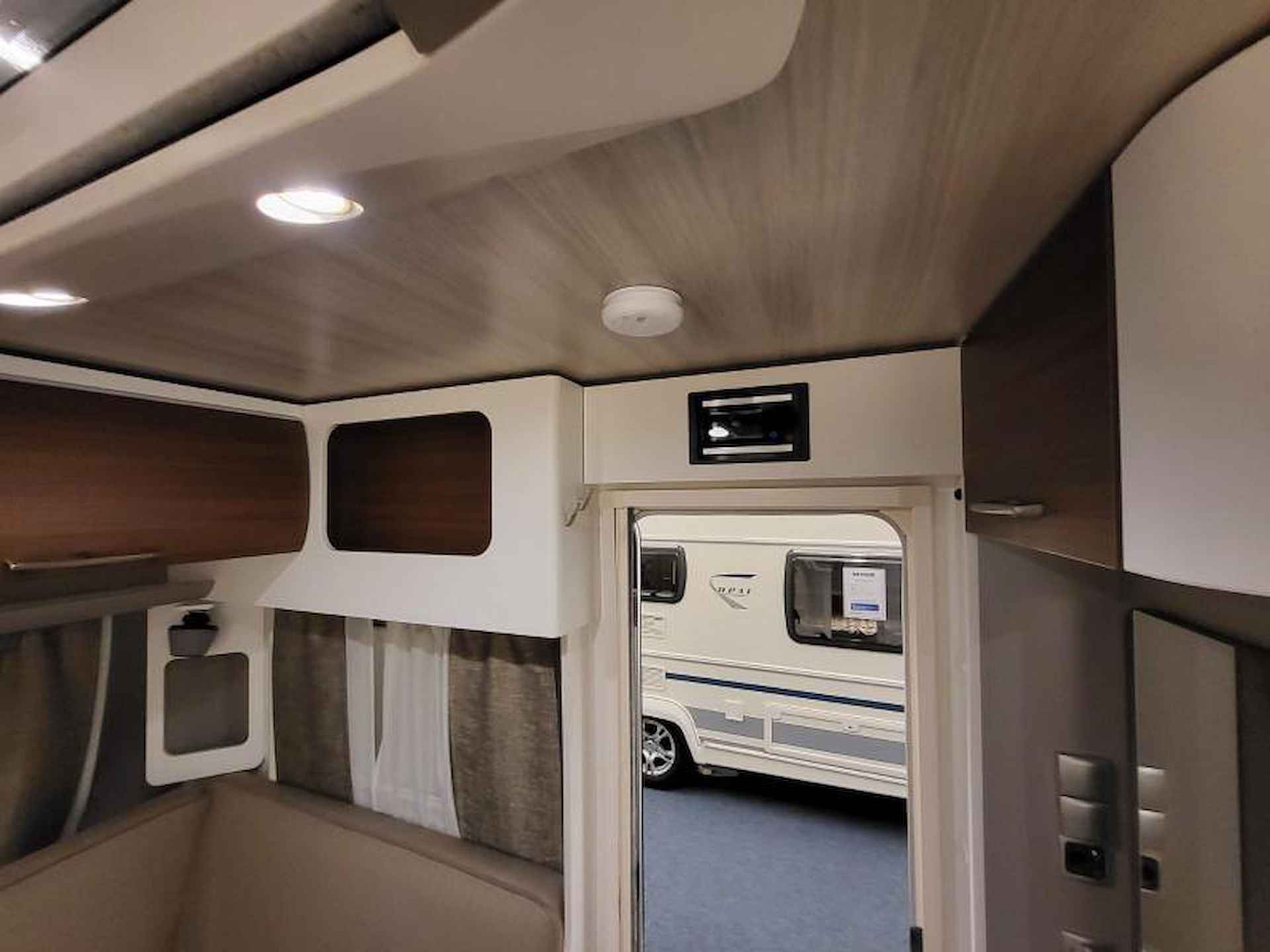 Eriba Nova Ambiance 445 super luxe en compleet - 19/22