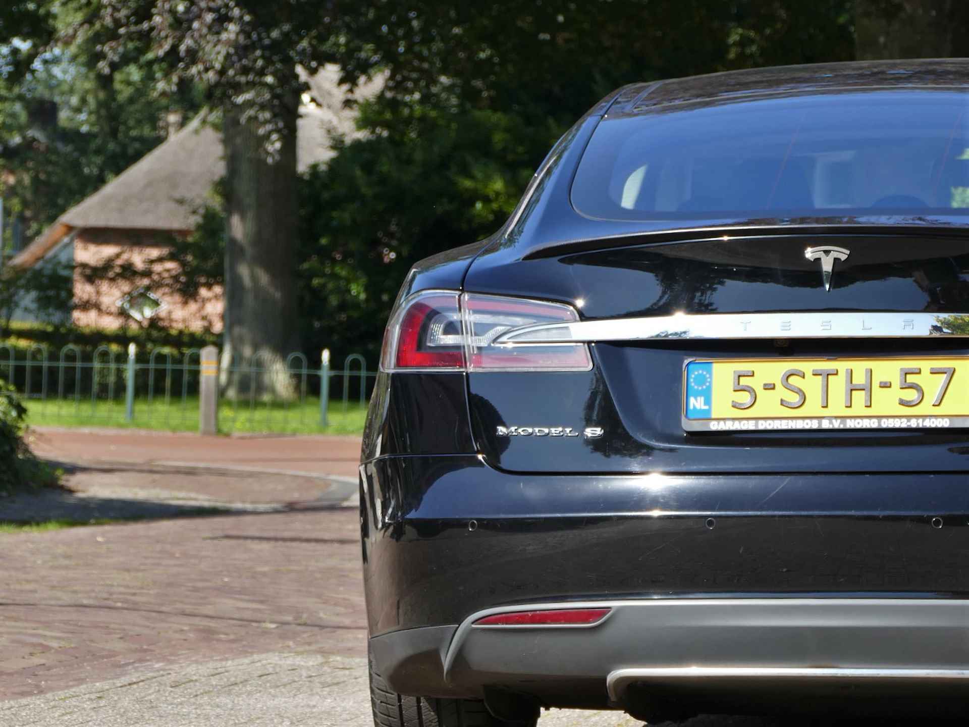 Tesla Model S 85 Performance | FREE CHARGE | elektrisch panoramadak | 21"all-season-banden | leer | stoelverwarming - 18/56