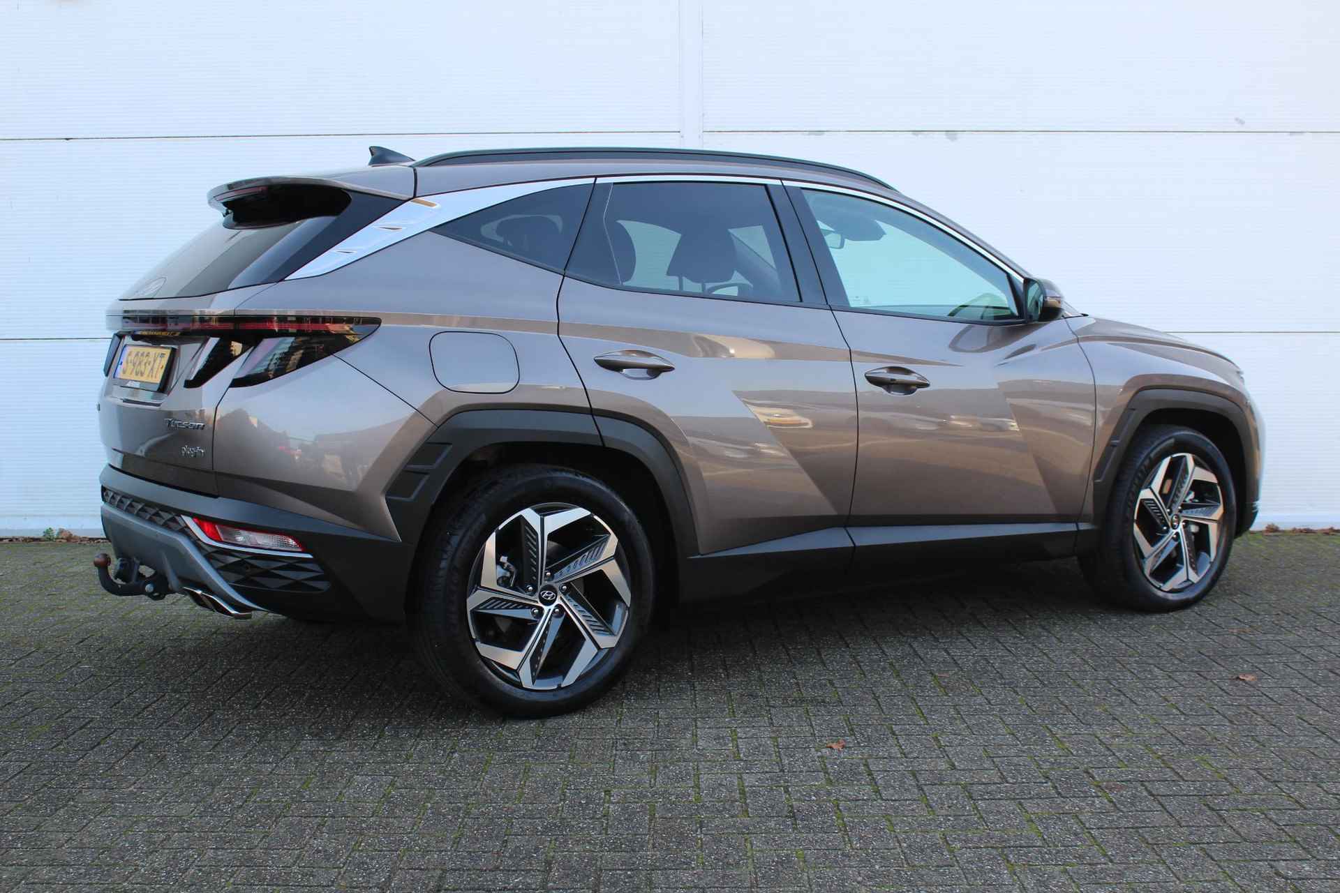 Hyundai Tucson 1.6 T-GDI PHEV Comfort Smart 4WD / Trekhaak (1350 KG) / Navigatie + Apple Carplay/Android Auto / Cruise Control Adaptief / Climate Control / Stoel- + Stuurverwarming / - 3/52