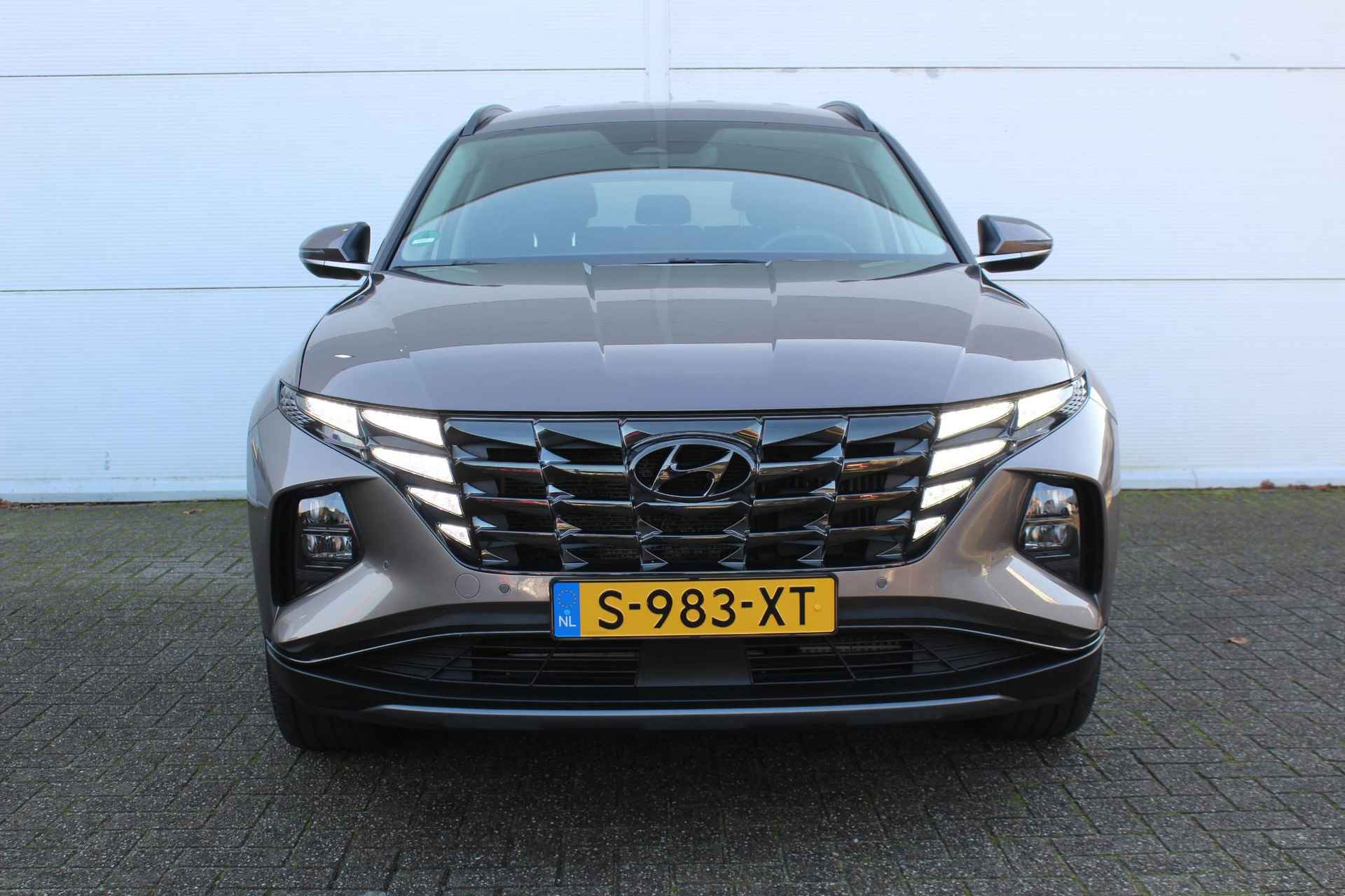 Hyundai Tucson 1.6 T-GDI PHEV Comfort Smart 4WD / Trekhaak (1350 KG) / Navigatie + Apple Carplay/Android Auto / Cruise Control Adaptief / Climate Control / Stoel- + Stuurverwarming / - 49/52