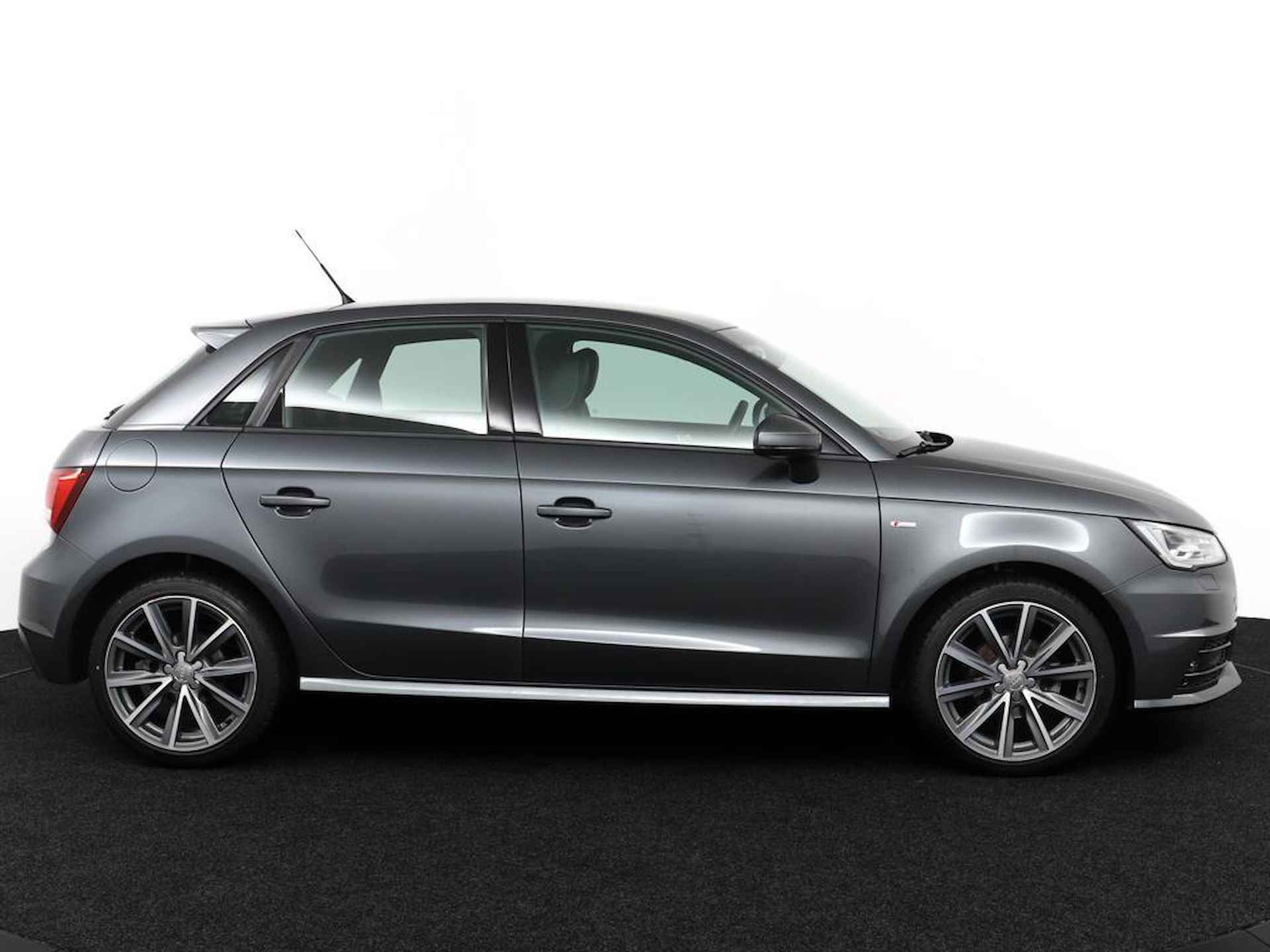 Audi A1 Sportback 1.0 TFSI 95Pk S-Line Advance / Navi / Clima - 10/41