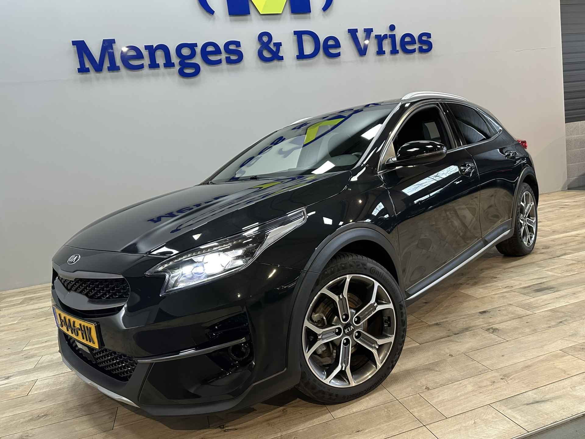 Kia Xceed 1.4 T-GDi DynamicPlusLine Airco ECC | LED | Panorama | Camera | Cruise Control | Navigatie | Trekhaak | Apple Carplay Android Auto | Isofix | NAP | - 44/49