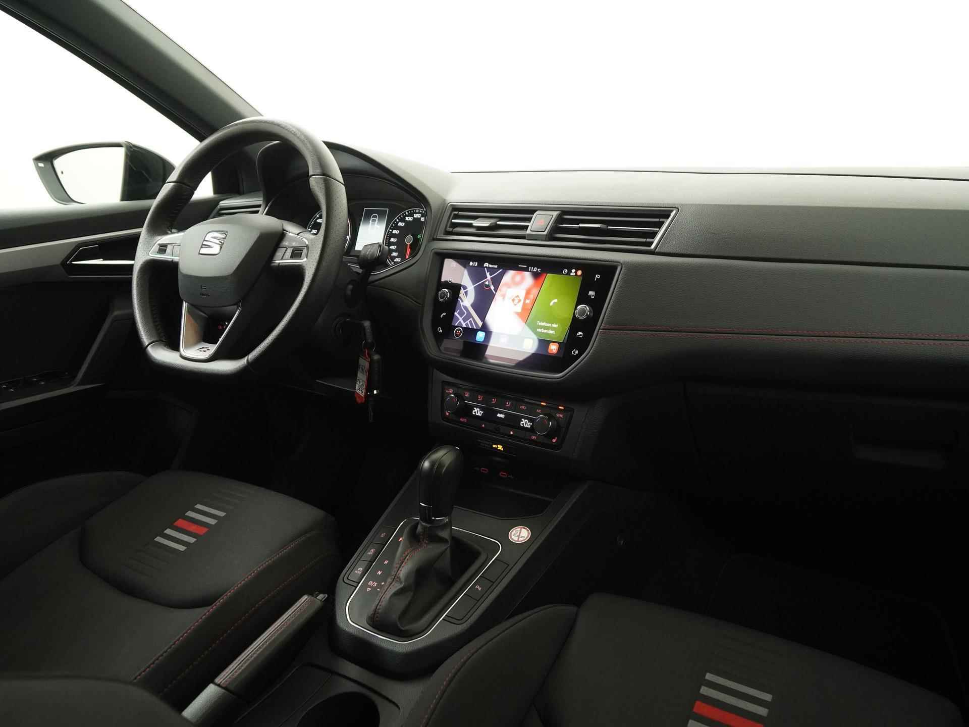 SEAT Ibiza 1.0 TSI FR Business Intense | LED | Camera | Carplay | Winter pakket |  Zondag Open! - 2/37