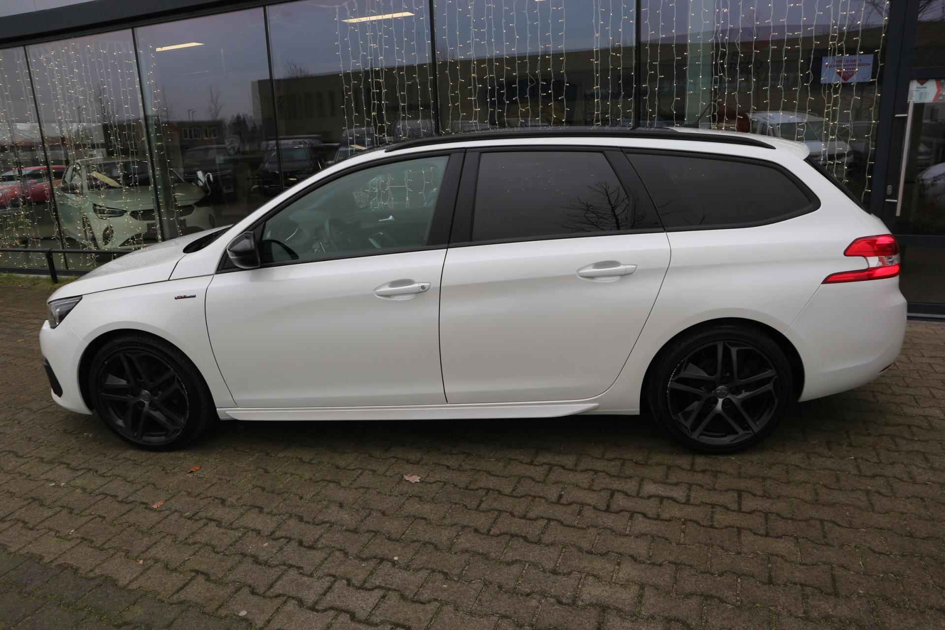 Peugeot 308 SW 1.2 PureTech GT-line AUTOMAAT CAMERA ALCANTARA ADAPT CRUISE PANORAMADAK BLACKPACK RIJKLAARPRIJS!!! - 4/41