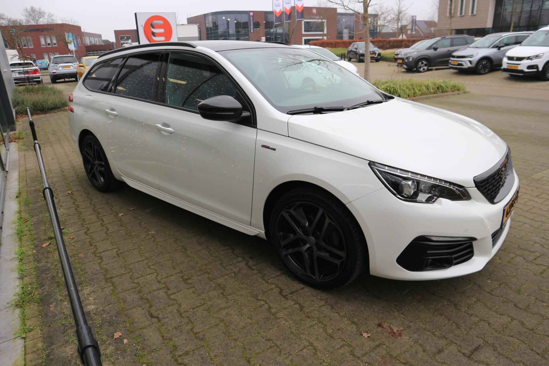 Peugeot 308 SW 1.2 PureTech GT-line AUTOMAAT CAMERA ALCANTARA ADAPT CRUISE PANORAMADAK BLACKPACK RIJKLAARPRIJS!!! - 6/41