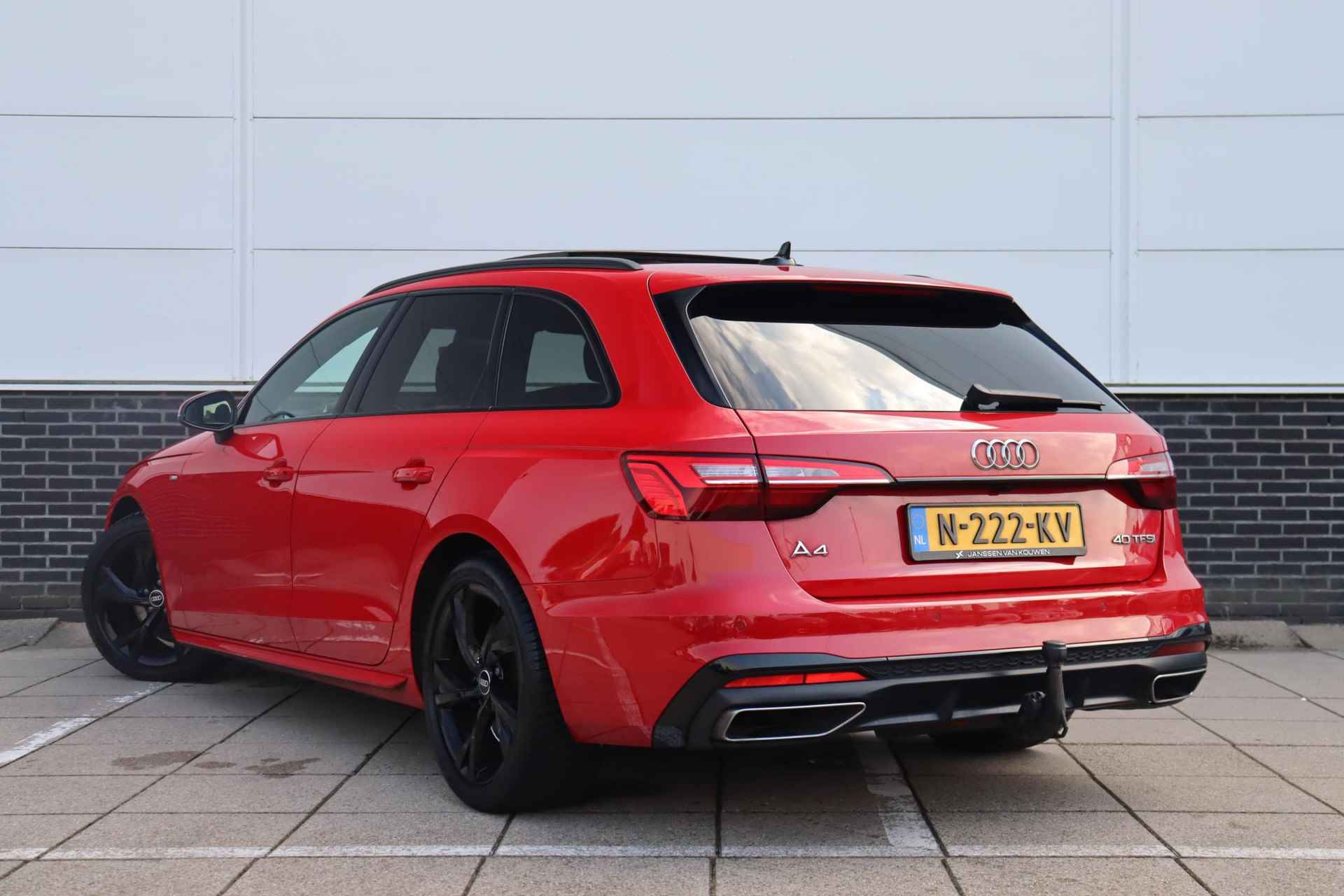 Audi A4 Avant 40 TFSI S edition Competition * S-Line * Panoramadak *  Tour Elektrische Stoelverstelling - 6/50