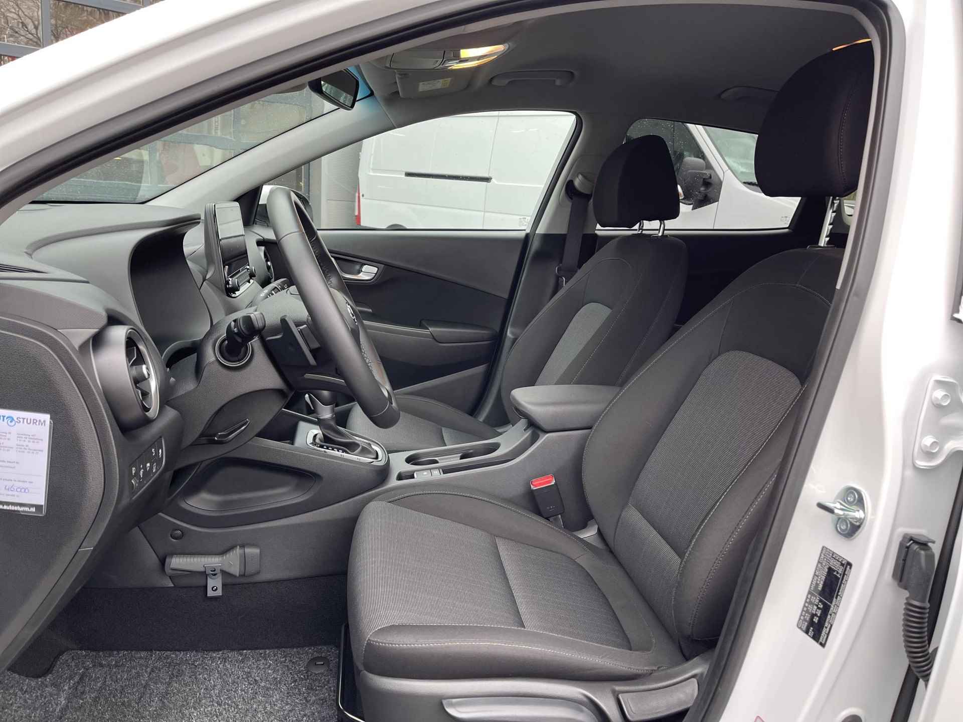 Hyundai Kona 1.6 GDI HEV Fashion | Navigatie | Camera | Apple Carplay/Android Auto | Head-Up Display | Premium Audio | Adapt. Cruise Control | Dodehoek Detectie | Rijklaarprijs! - 9/27