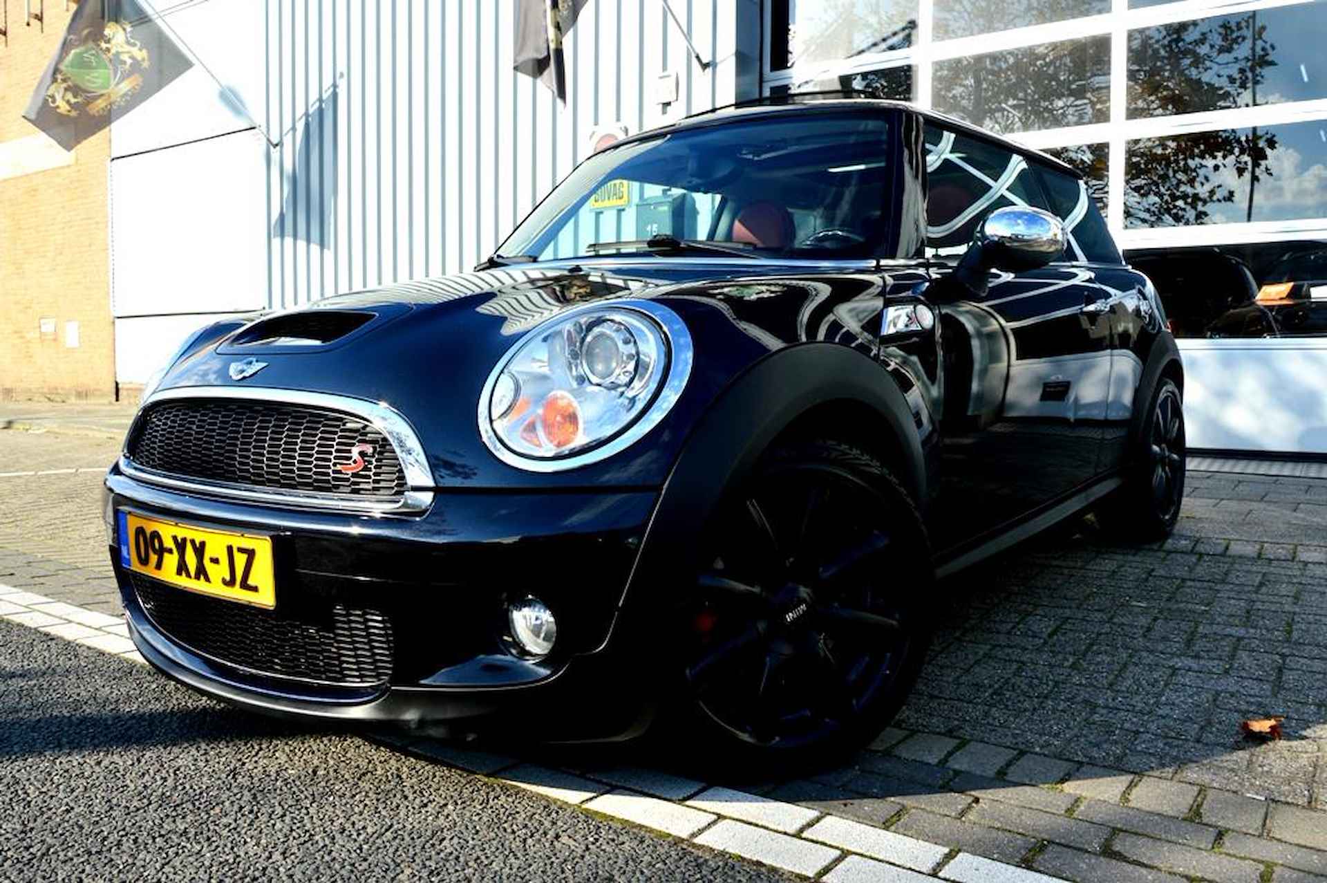 Mini Mini 1.6 Cooper S Chili 175PK ECC/LMV17/XENON/LEER/PANO - 4/51