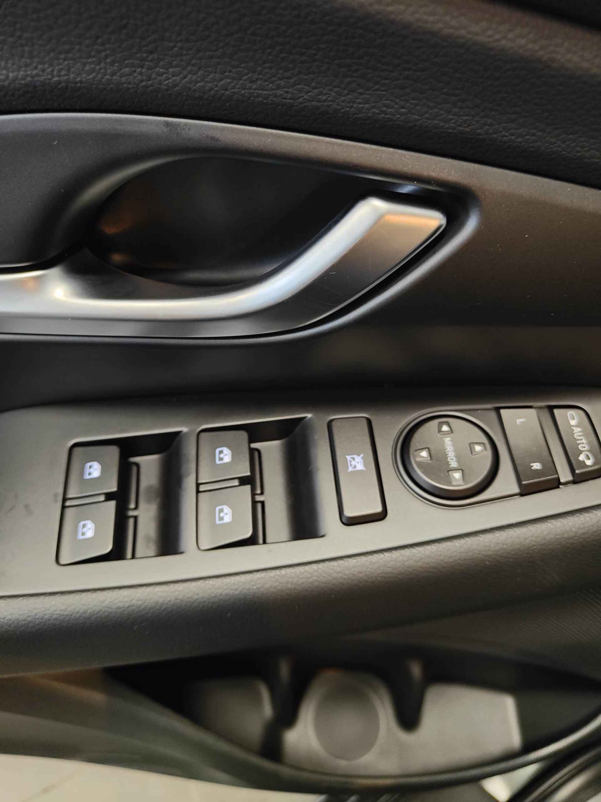 Hyundai i30 Wagon 1.0 T-GDi MHEV Comfort Smart | automaat | navigatie - 17/23