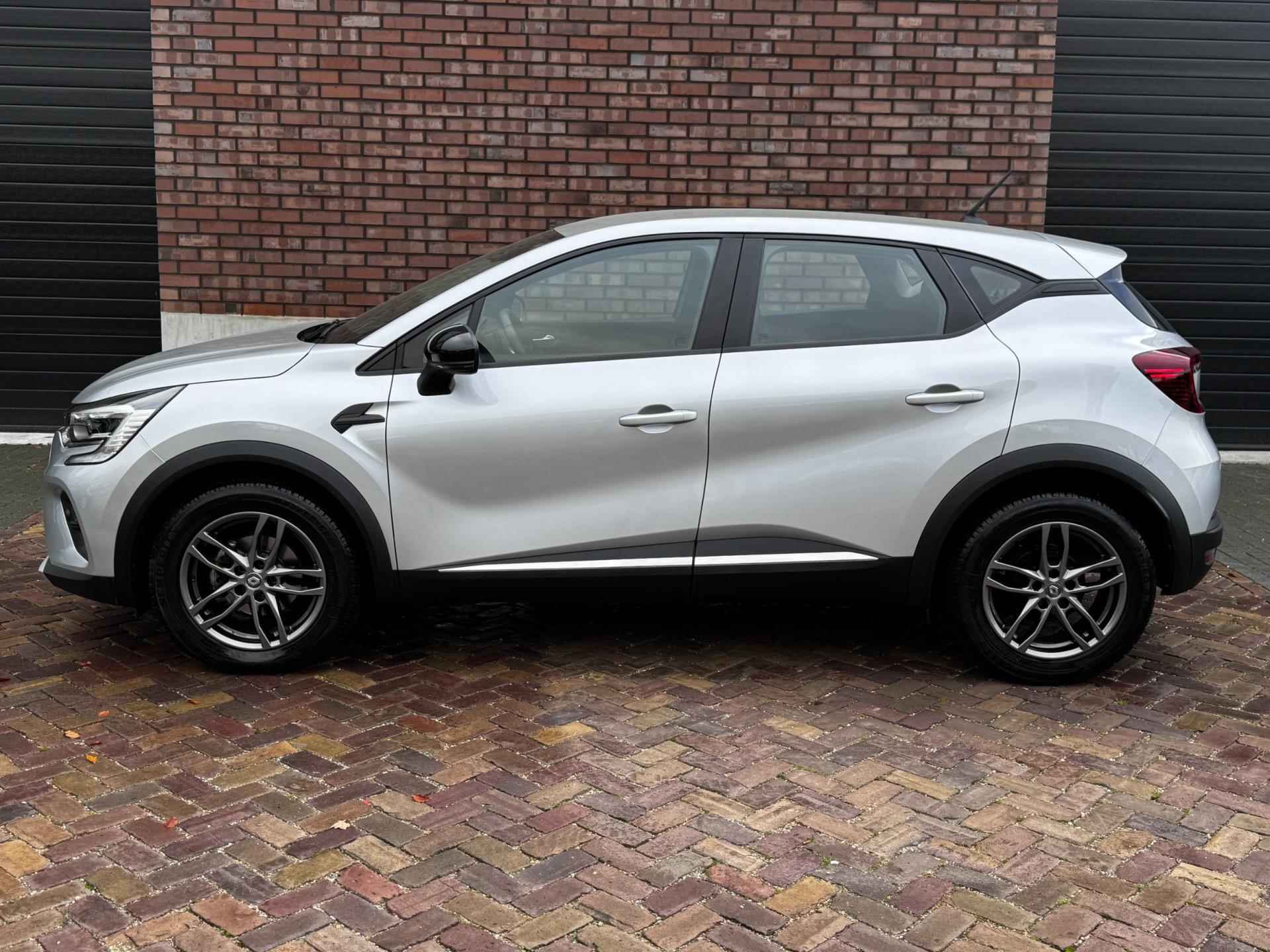 Renault Captur 1.3 TCe / 140 PK / Automaat / Trekhaak / Navigatie + Camera / PDC voor + Achter - 13/51