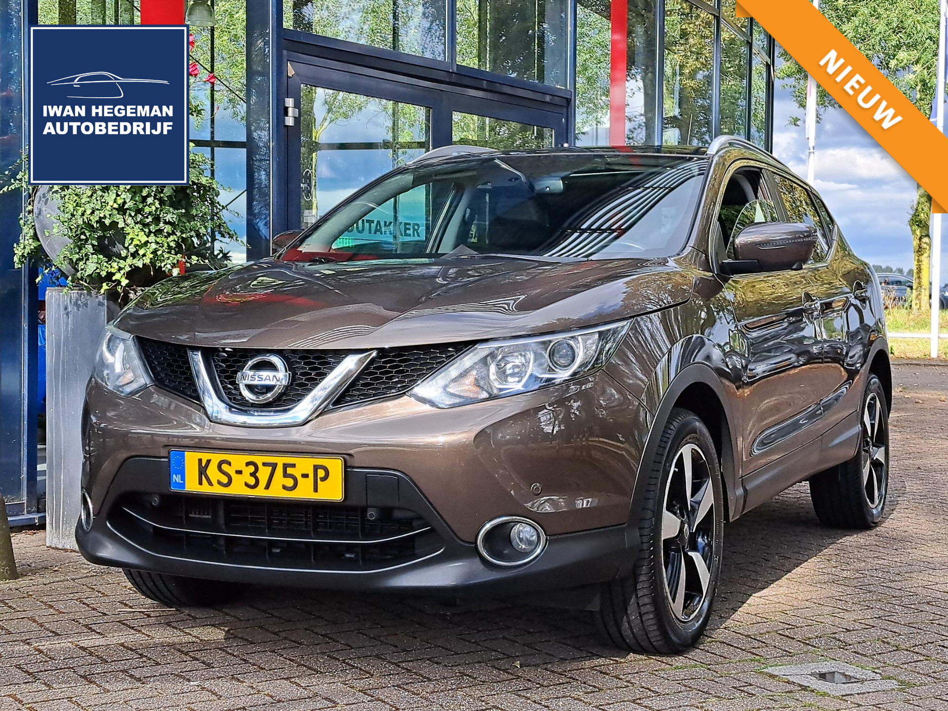 Nissan Qashqai 1.6 N-Connecta 163PK | Trekhaak | Navi | Panodak | Cruise Control | LM Velgen