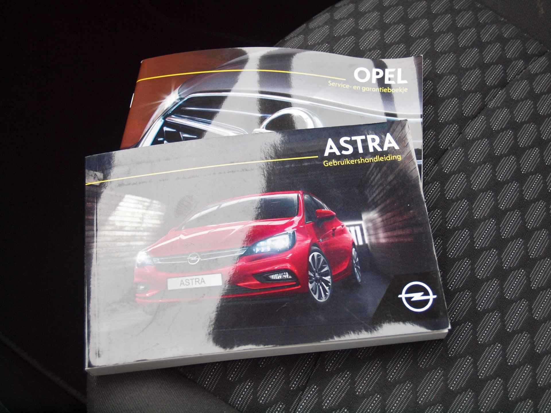 Opel Astra Sports Tourer 1.4 Turbo Business | Apple Carplay | Cruise Control | Navi | Parkeersensoren | - 27/28