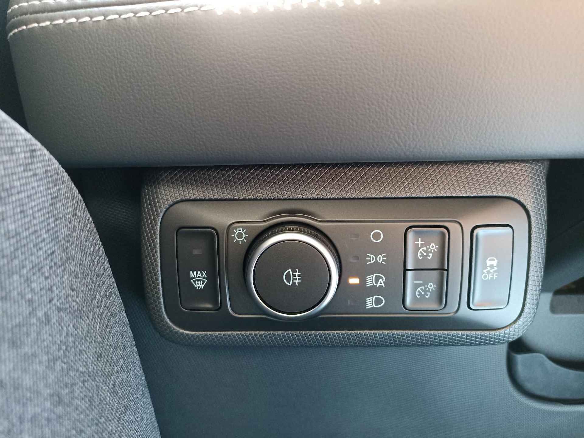 Ford Mustang Mach-E 75kWh RWD 18" LM Velgen | Navigatie | | PDC V+A Camera V+A 360 | Voorruitverwarming | Panorama dak | - 18/28