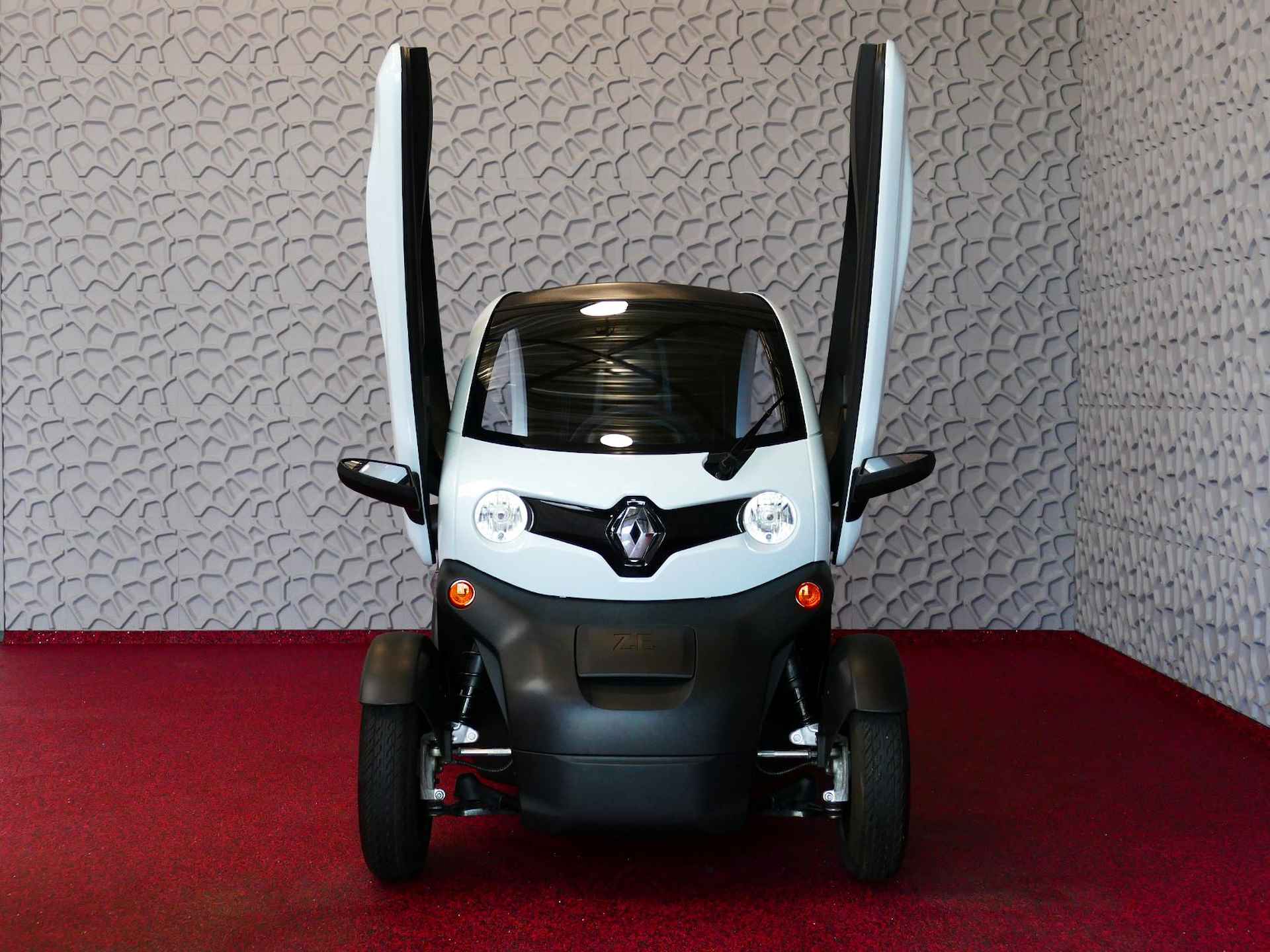 Renault Twizy URBAN 80 INCL ACCU 2655 KM PDC RUITVERW. SWICHBLADE - 2/48