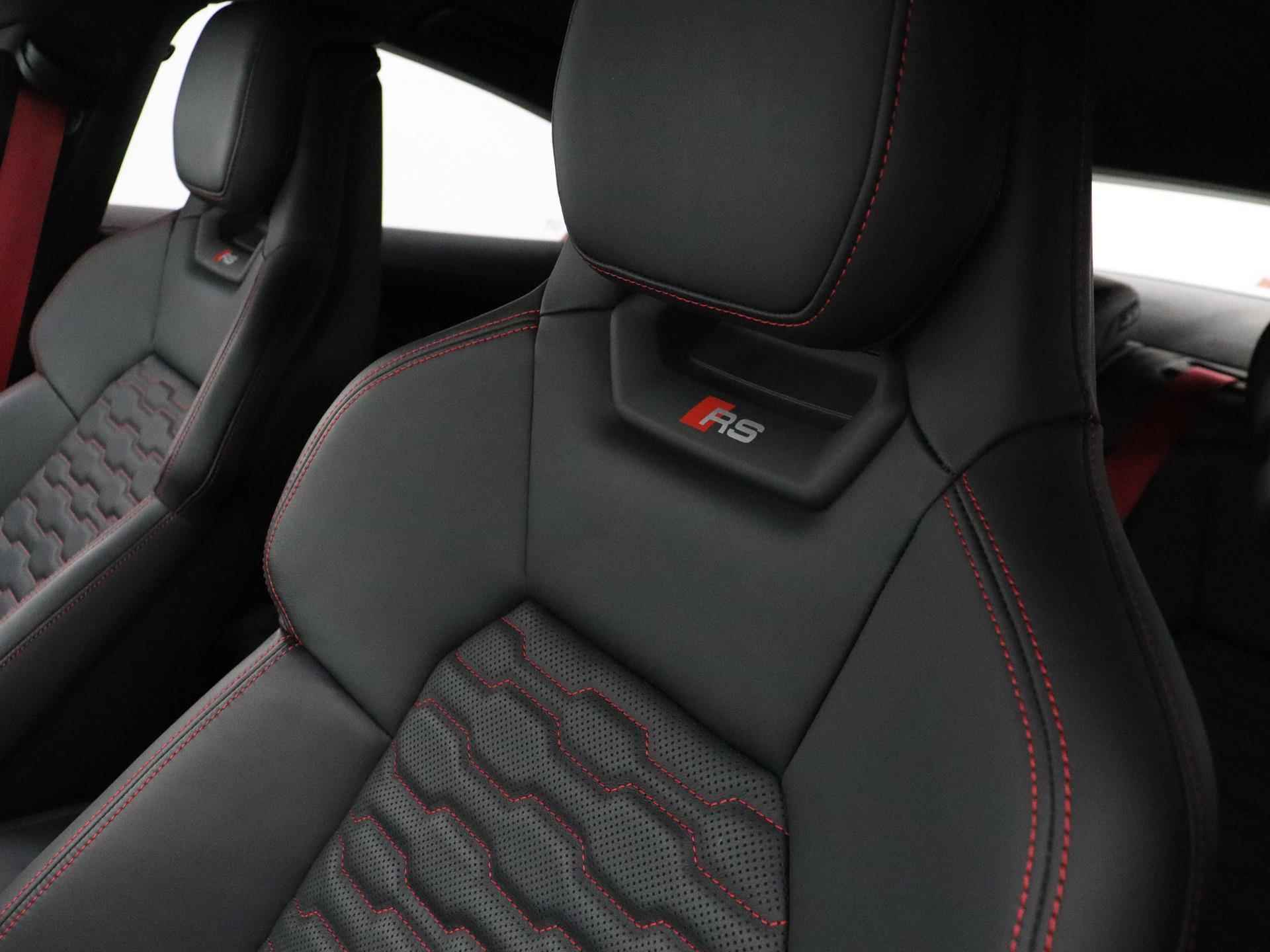 Audi e-tron GT RS 93 kWh 599 pk / Laser-LED / Top View / Carbon / Stoelventilatie / B&O / Nachtzicht-Assist. - 11/52