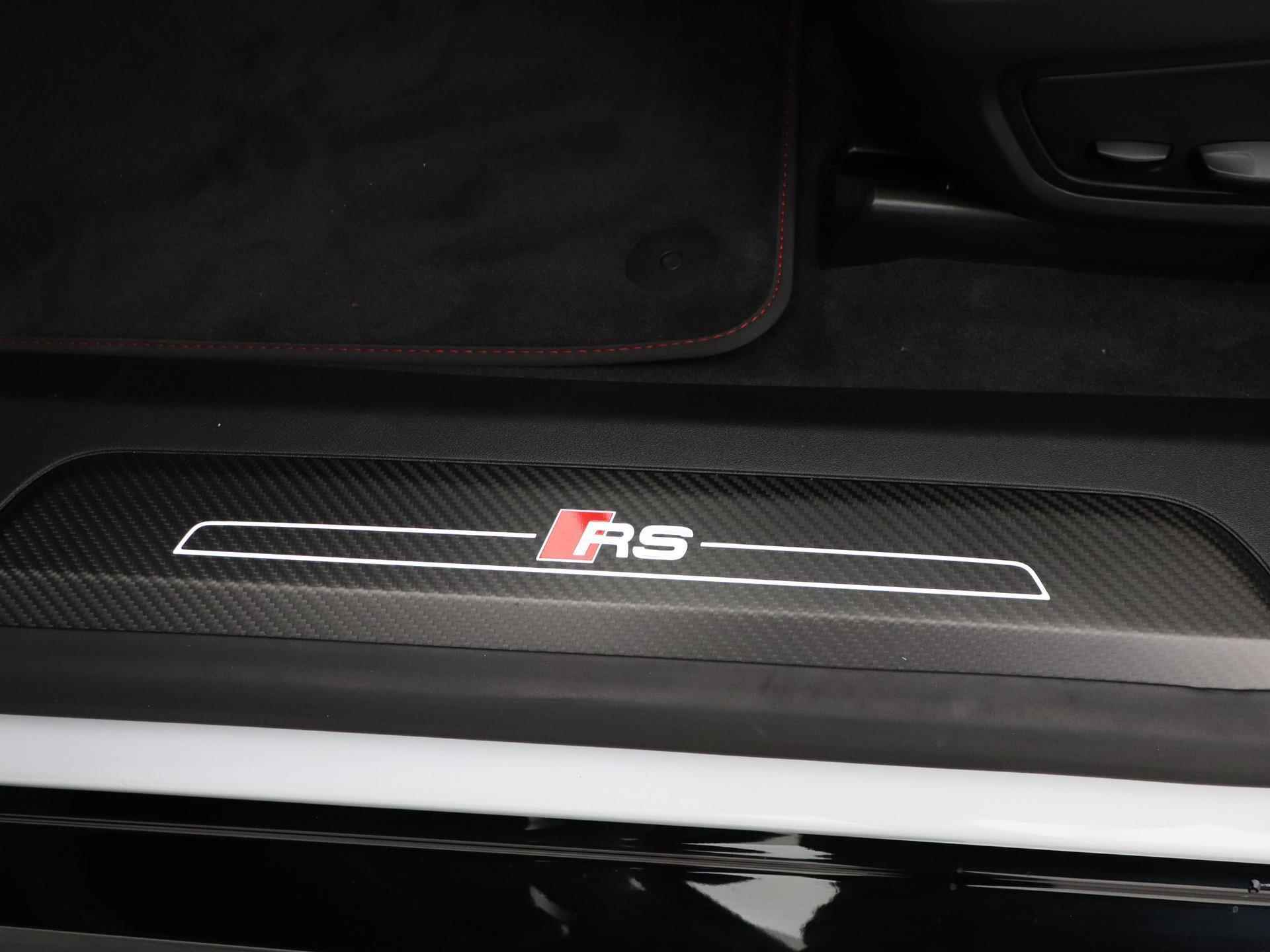 Audi e-tron GT RS 93 kWh 599 pk / Laser-LED / Top View / Carbon / Stoelventilatie / B&O / Nachtzicht-Assist. - 12/52