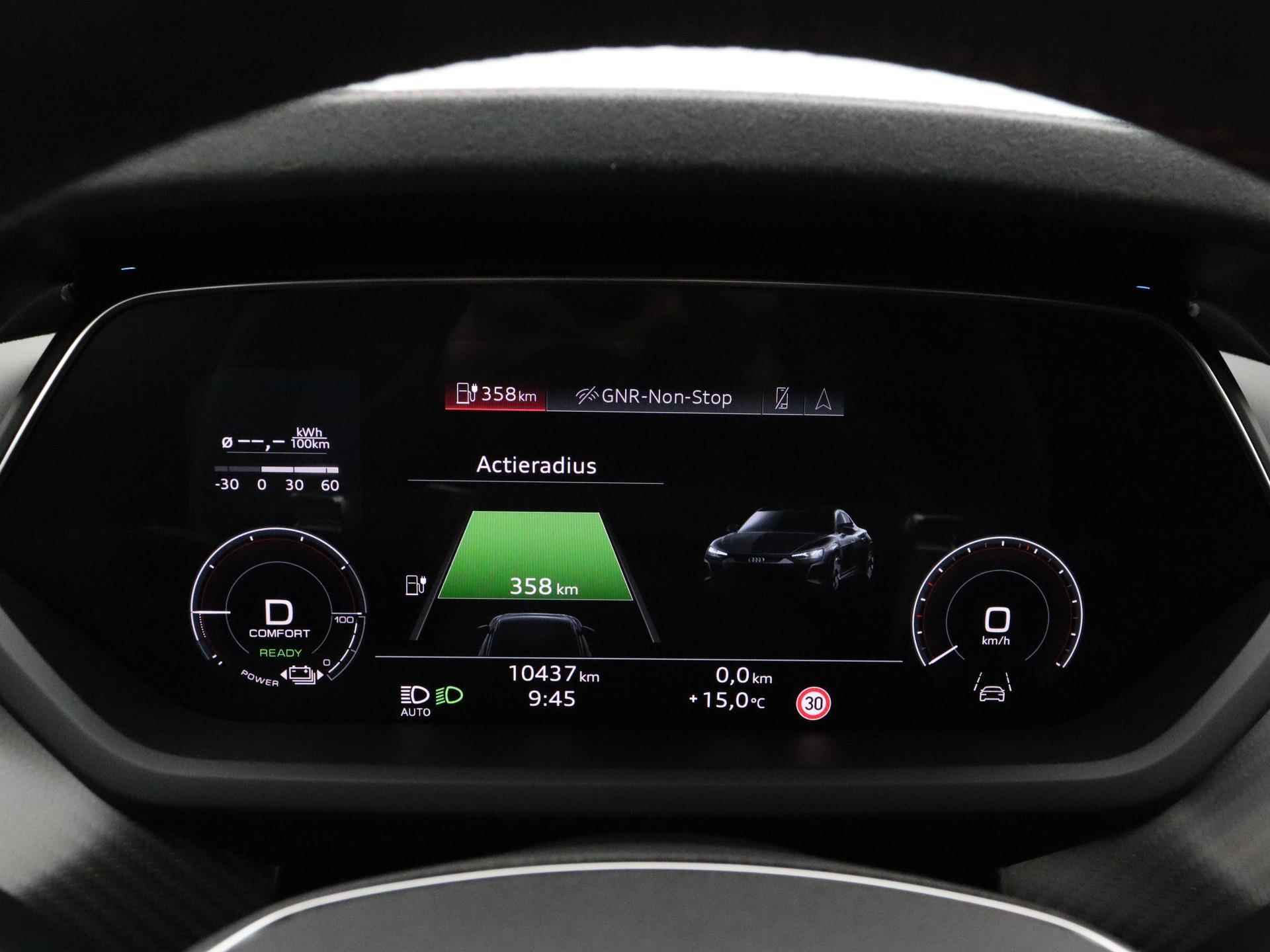 Audi e-tron GT RS | 600PK | Audi Exclusive | Suzuka Grey | Top view camera | Massage | 21' | Laser LED | Head-up | Alcantara | Carbon | Nachtzichtassistent | NP: €202.500,- | *Verlengde fabrieksgarantie - 20/51