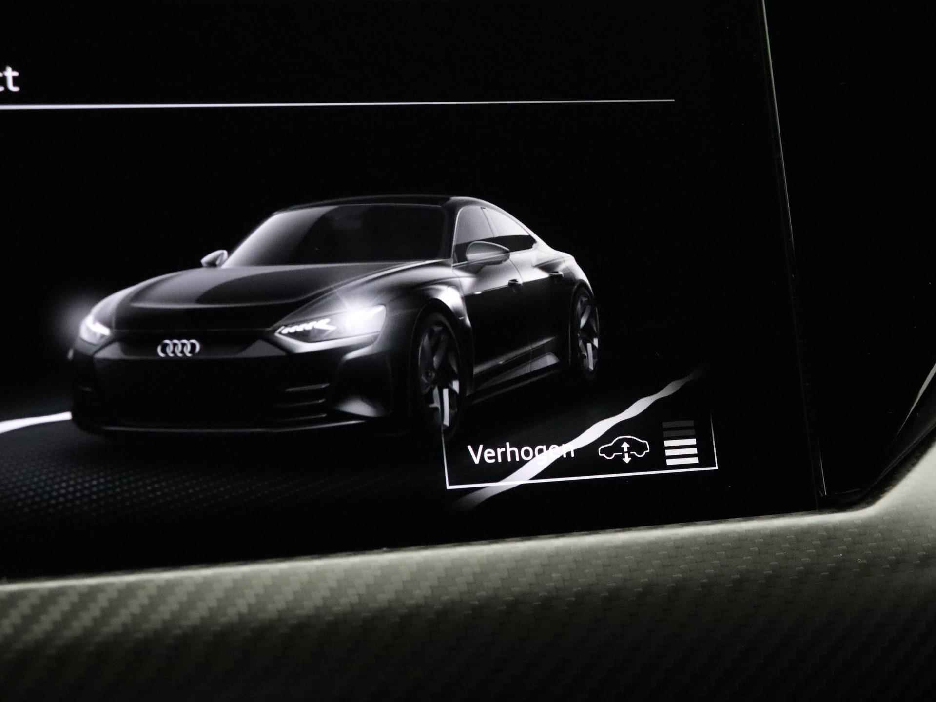 Audi e-tron GT RS | 600PK | Audi Exclusive | Suzuka Grey | Top view camera | Massage | 21' | Laser LED | Head-up | Alcantara | Carbon | Nachtzichtassistent | NP: €202.500,- | *Verlengde fabrieksgarantie - 31/51