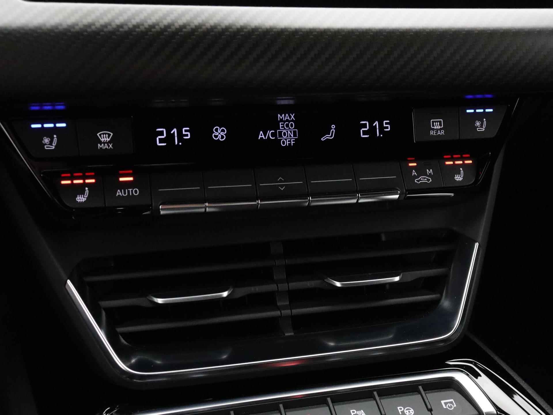 Audi e-tron GT RS | 600PK | Audi Exclusive | Suzuka Grey | Top view camera | Massage | 21' | Laser LED | Head-up | Alcantara | Carbon | Nachtzichtassistent | NP: €202.500,- | *Verlengde fabrieksgarantie - 39/51