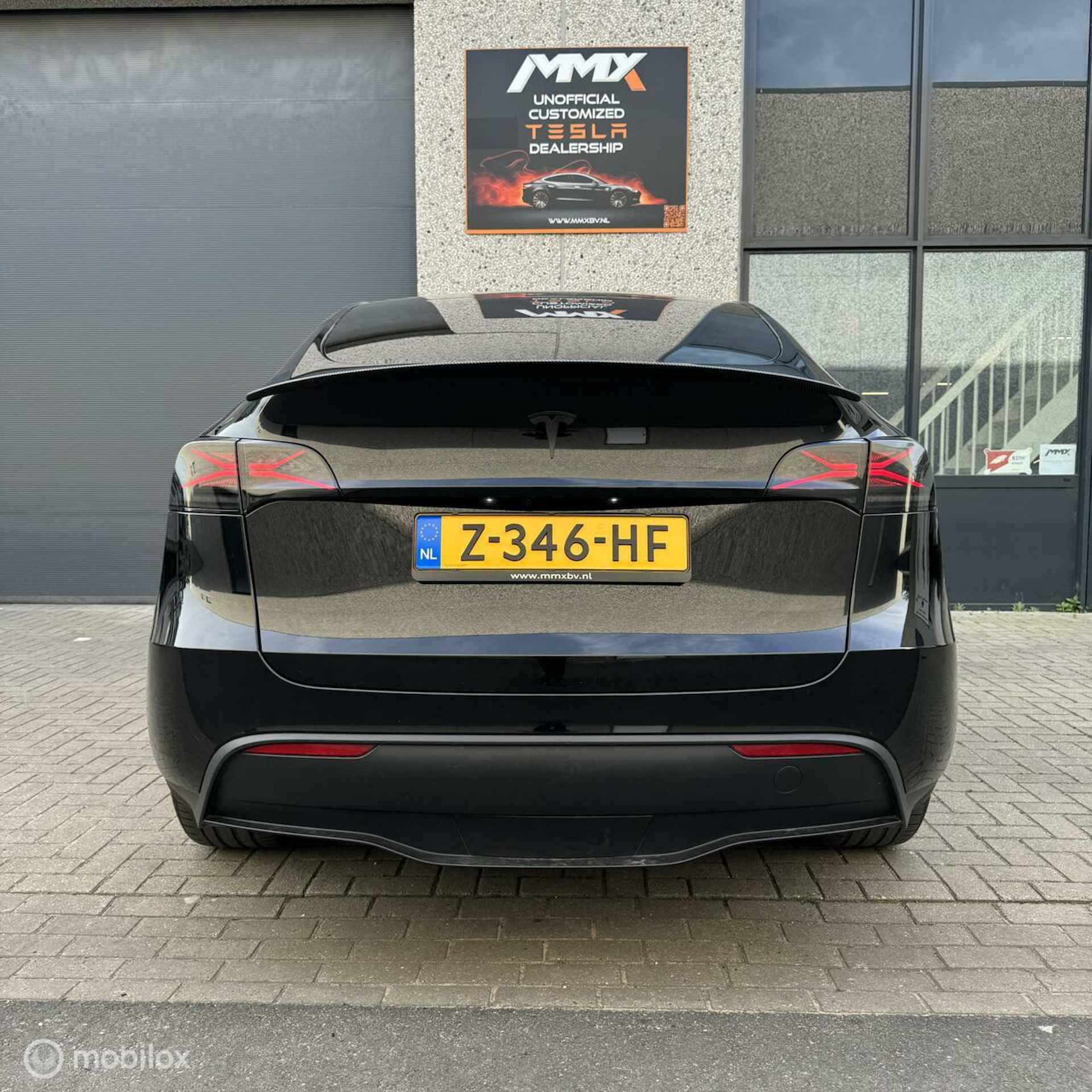 Tesla Model Y Long Range RWD 78 kWh X-TREME ACHTERLICHT - 8/24