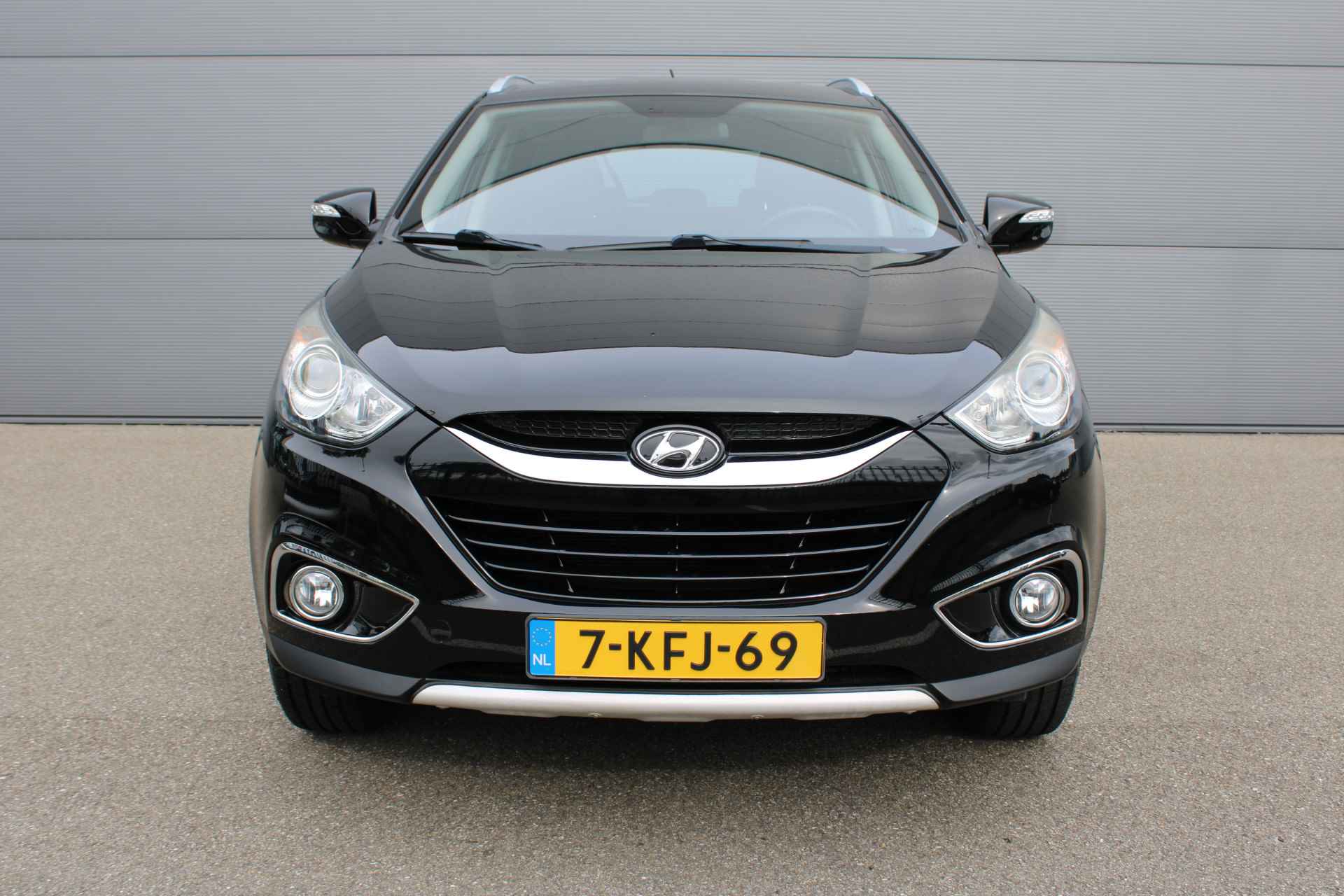 Hyundai ix35 1.6i GDI Blue 135pk Pro | CLIMA | TREKHAAK | LEER | - 2/28