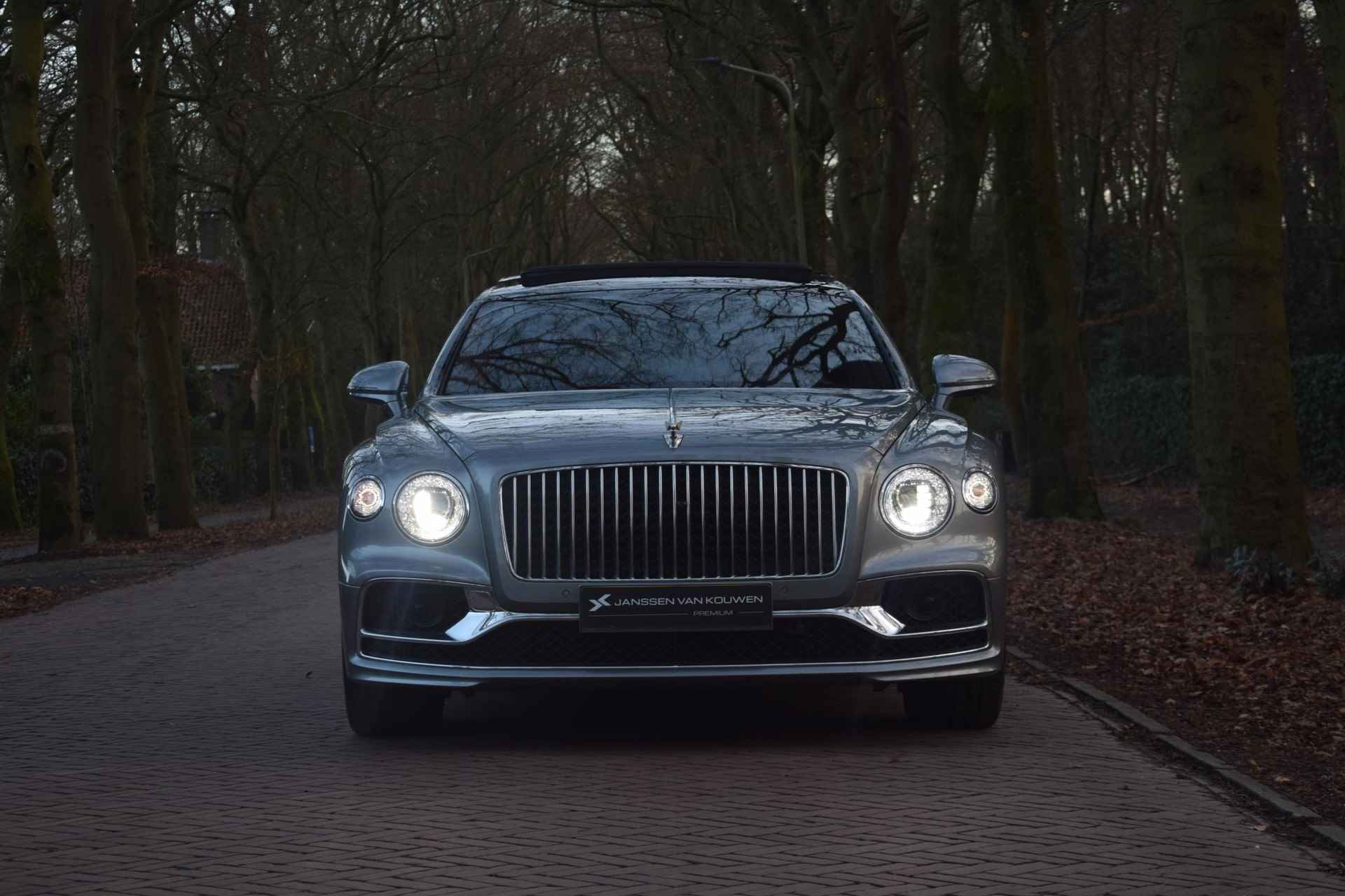 Bentley Flying Spur 6.0 W12 First Edition - 2/110
